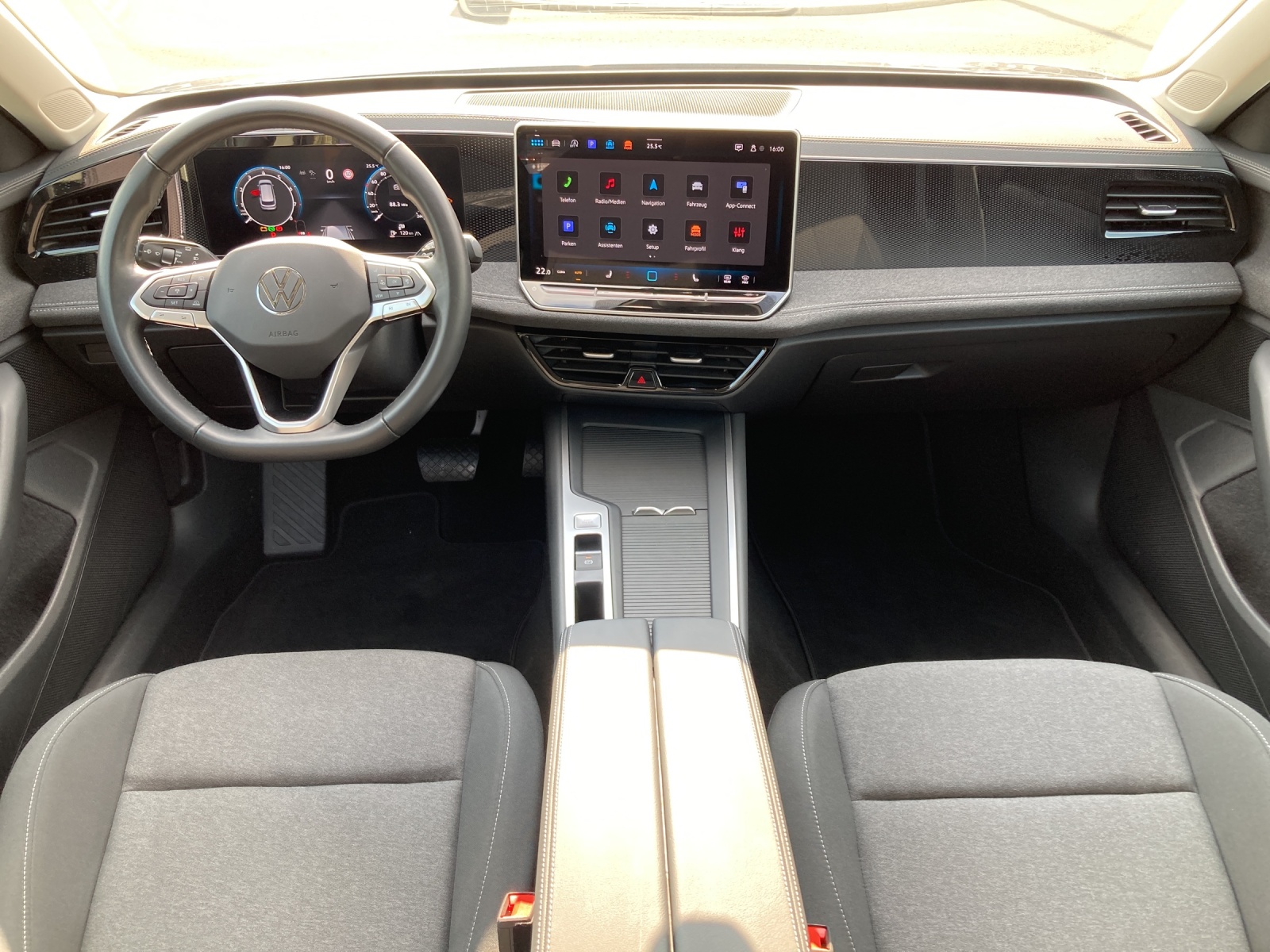 Passat Variant eTSI DSG