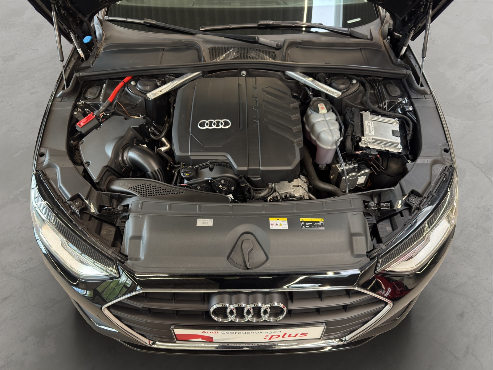 A4 Avant 40 TFSI S-tronic AHK B&O Assistenzpaket Tour