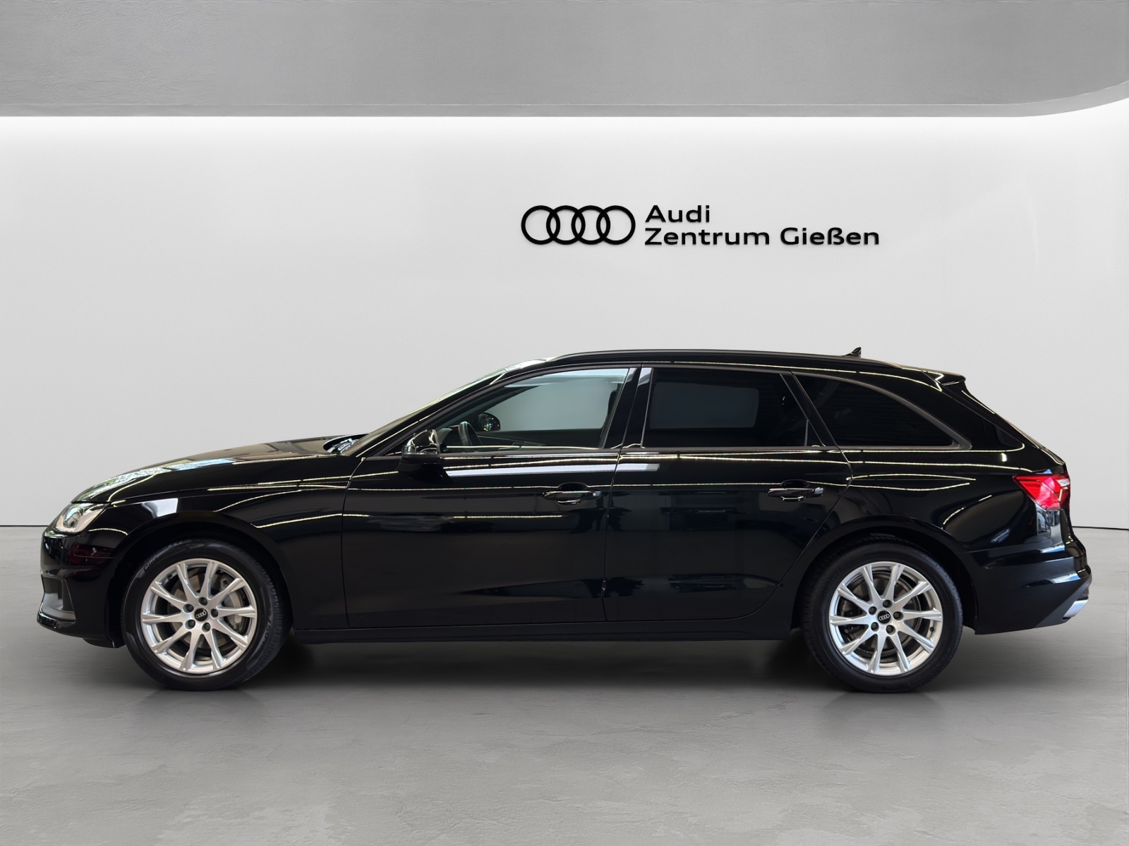 A4 Avant 40 TFSI S-tronic AHK B&O Assistenzpaket Tour