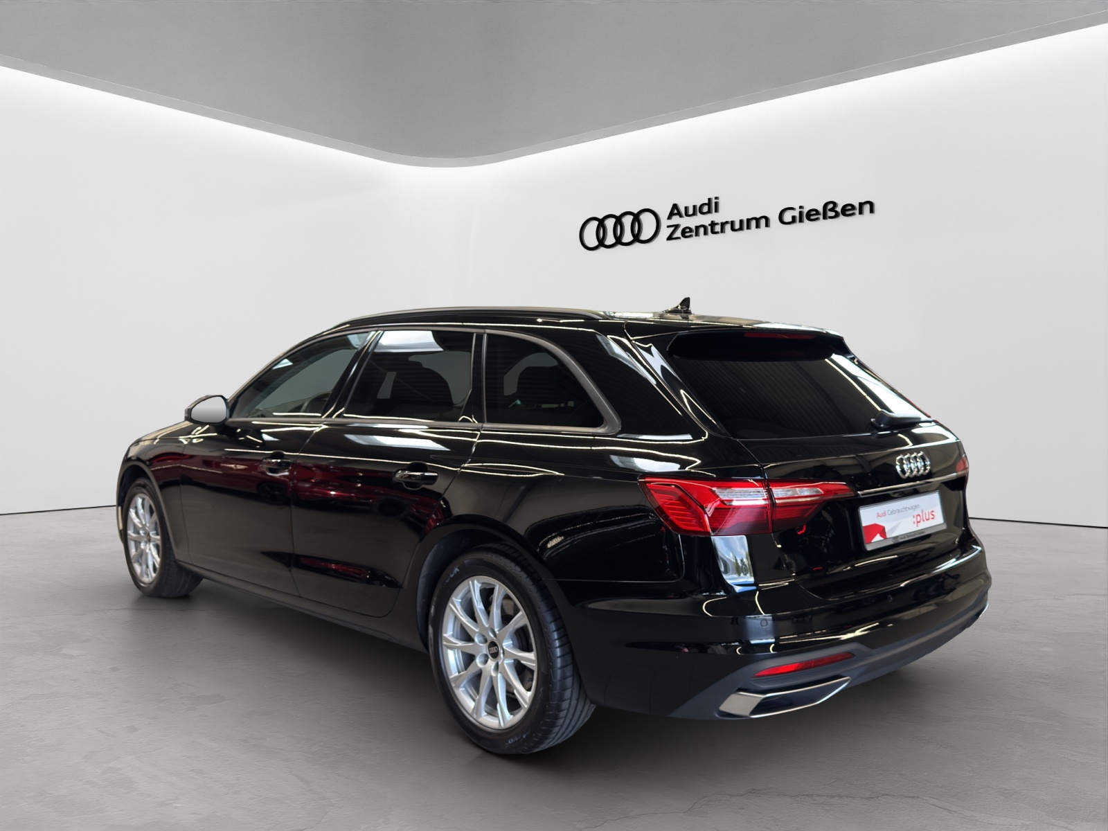 A4 Avant 40 TFSI S-tronic AHK B&O Assistenzpaket Tour