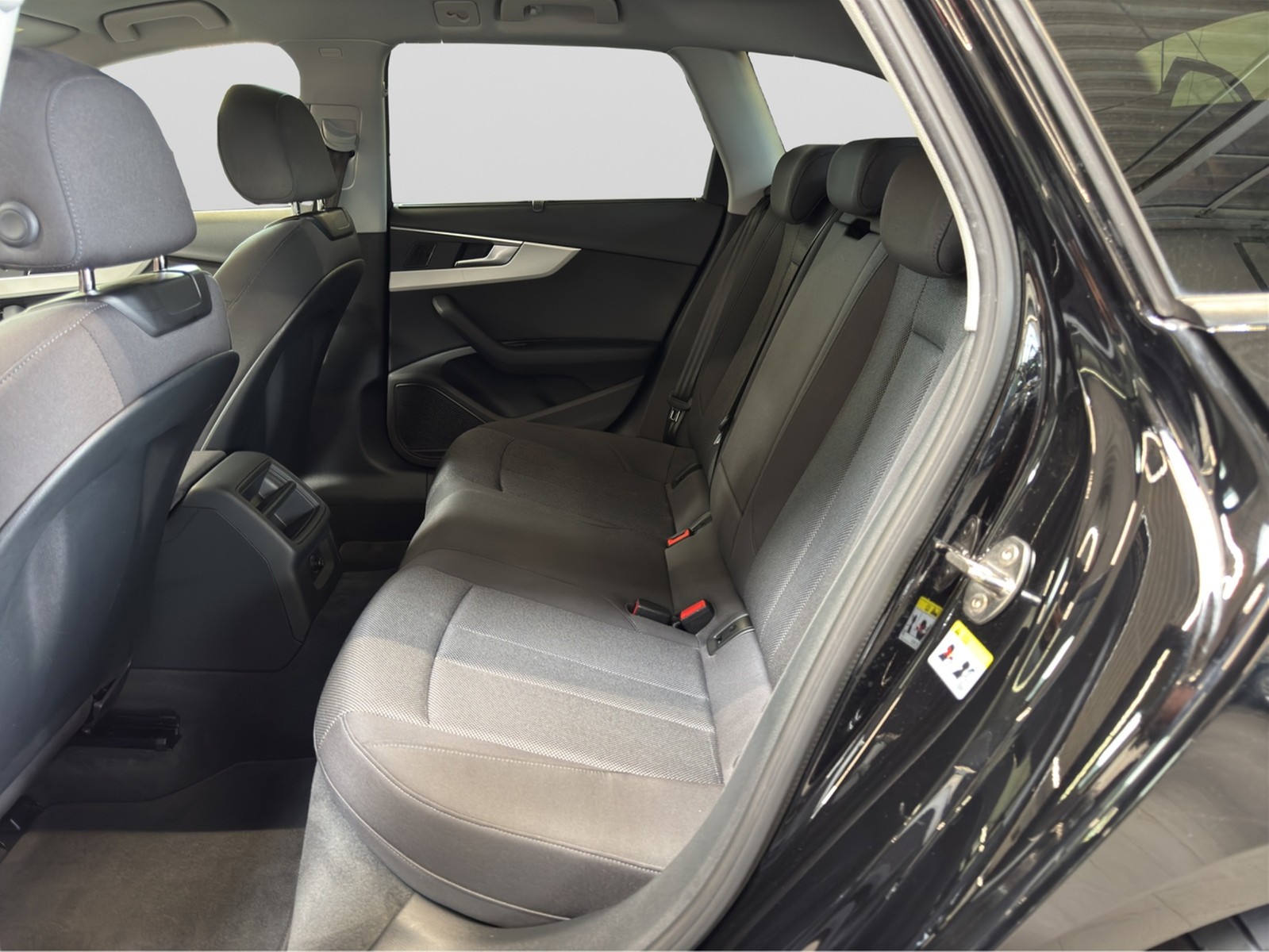 A4 Avant 40 TFSI S-tronic AHK B&O Assistenzpaket Tour