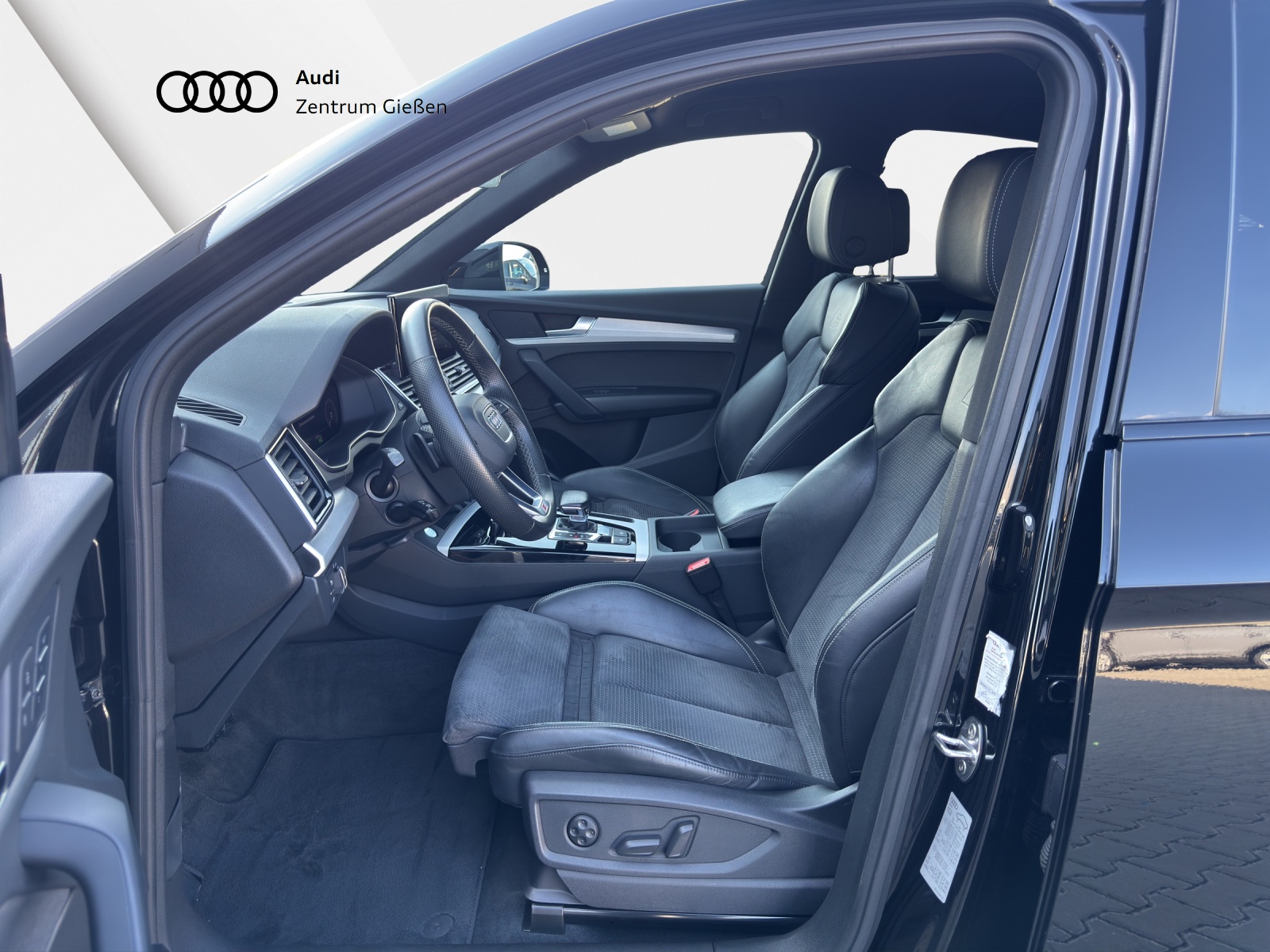 Q5 Sportback 50 TFSI e quattro S line Black Matrix Navi