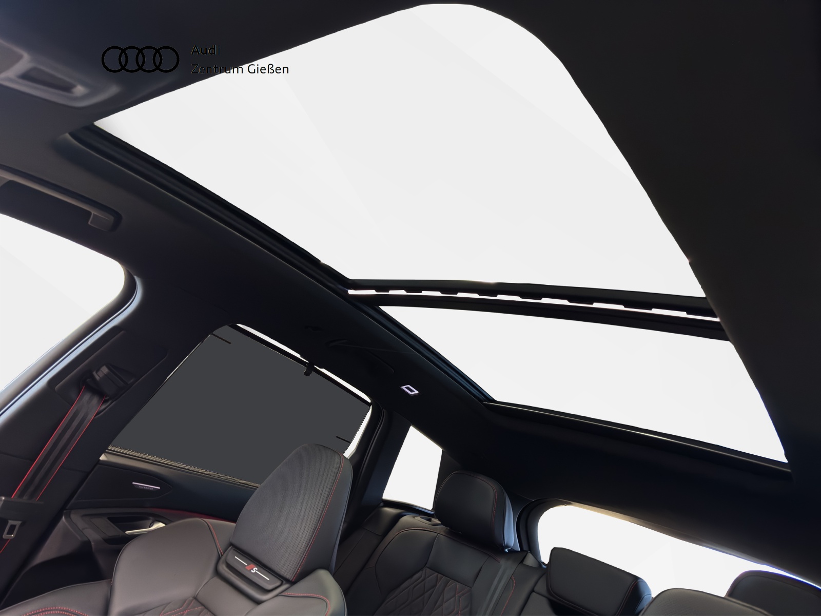 SQ6 e-tron quattro Black Pano B&O HuD 360°Kamera