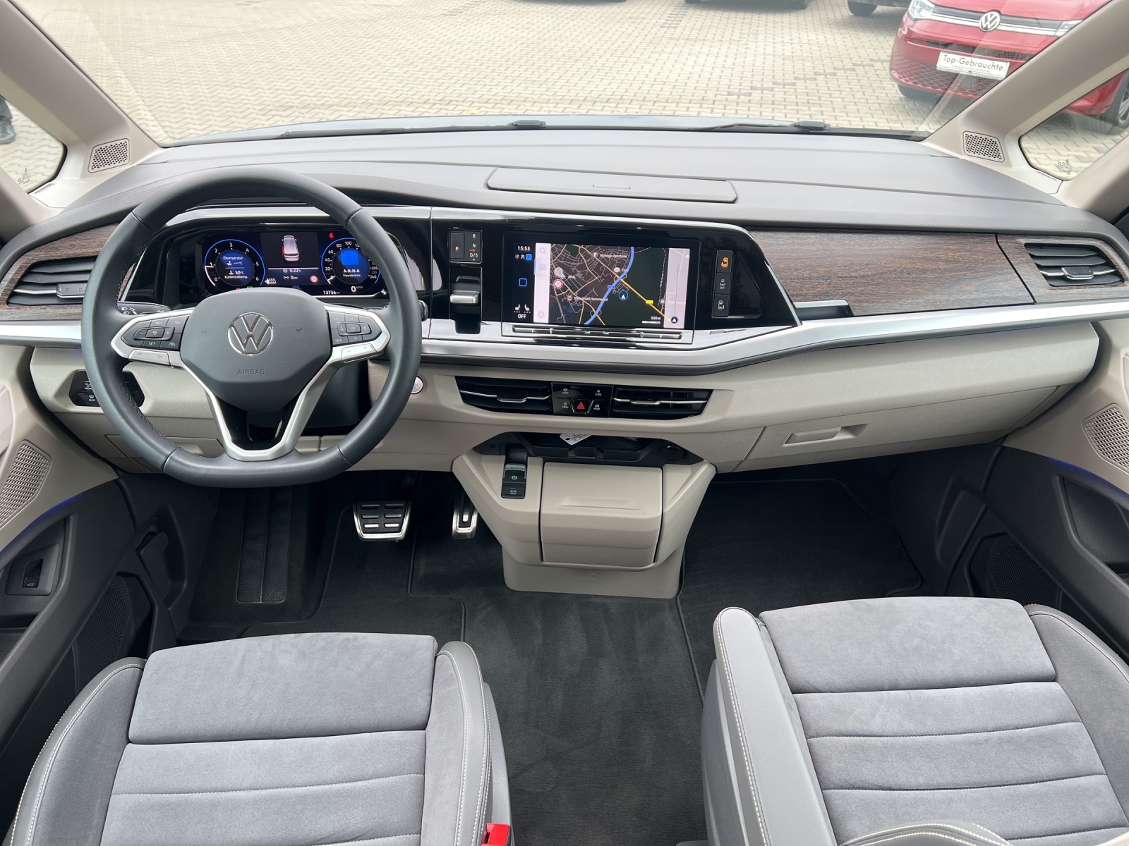 T7 Multivan Style LÜ 2.0 TDI DSG Pano ACC AGR Sitz DCC Standheizung