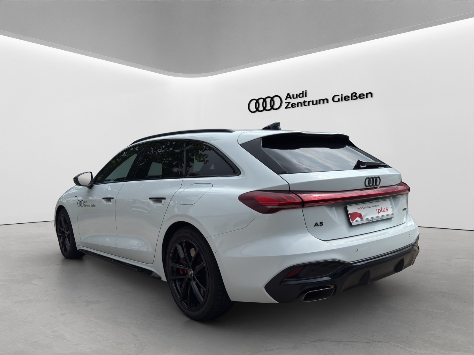 A5 Avant TFSI e-hybrid quattro S line Black B&O AHK Tech plus Matrix