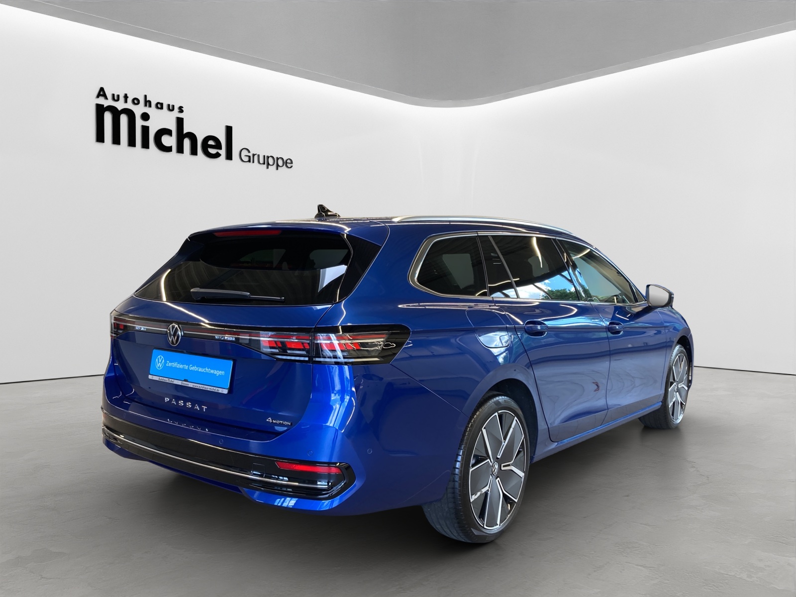 Passat Variant TDI DSG 4M Elegance Leder IQ-Light Standh. DCCpro