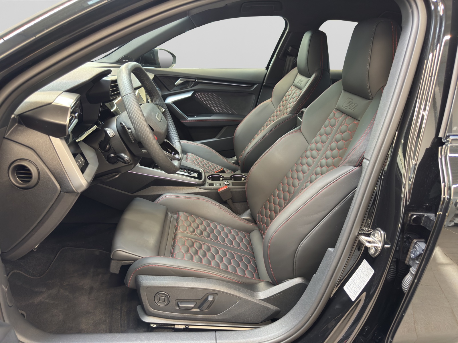 RS 3 Limousine 2.5 TFSI quattro Black SONOS Matrix