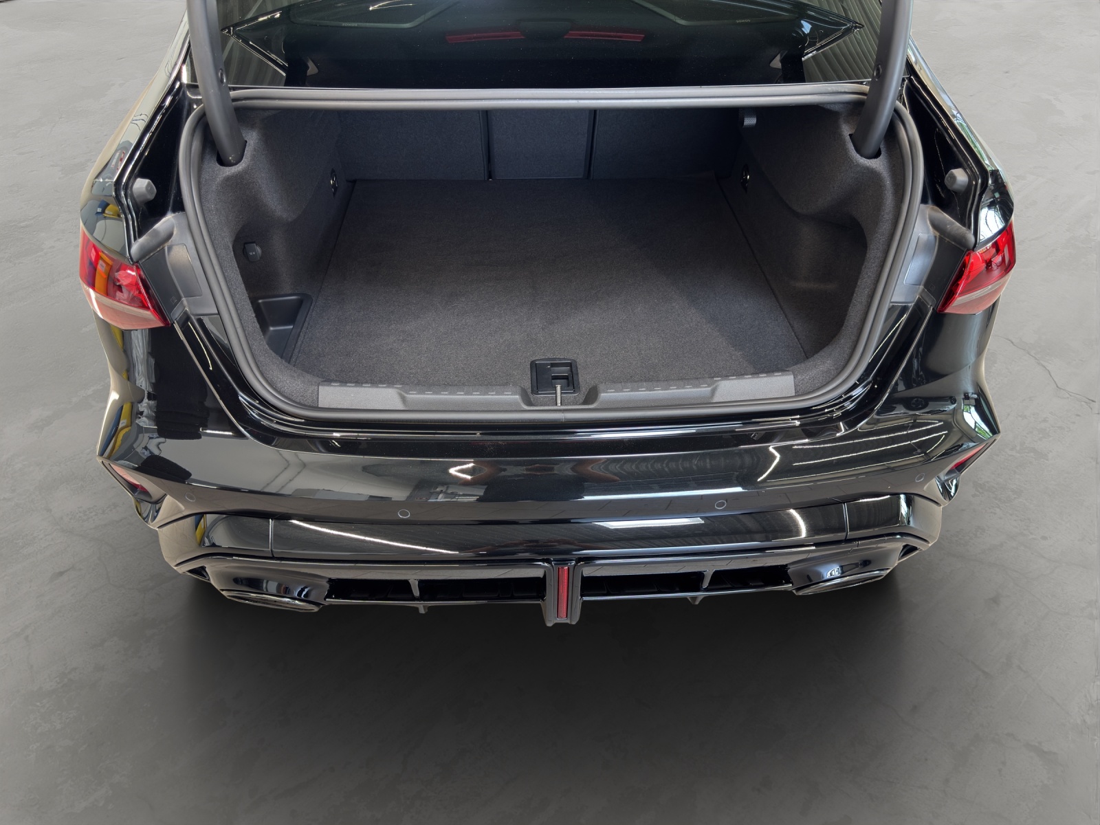 RS 3 Limousine 2.5 TFSI quattro Black SONOS Matrix