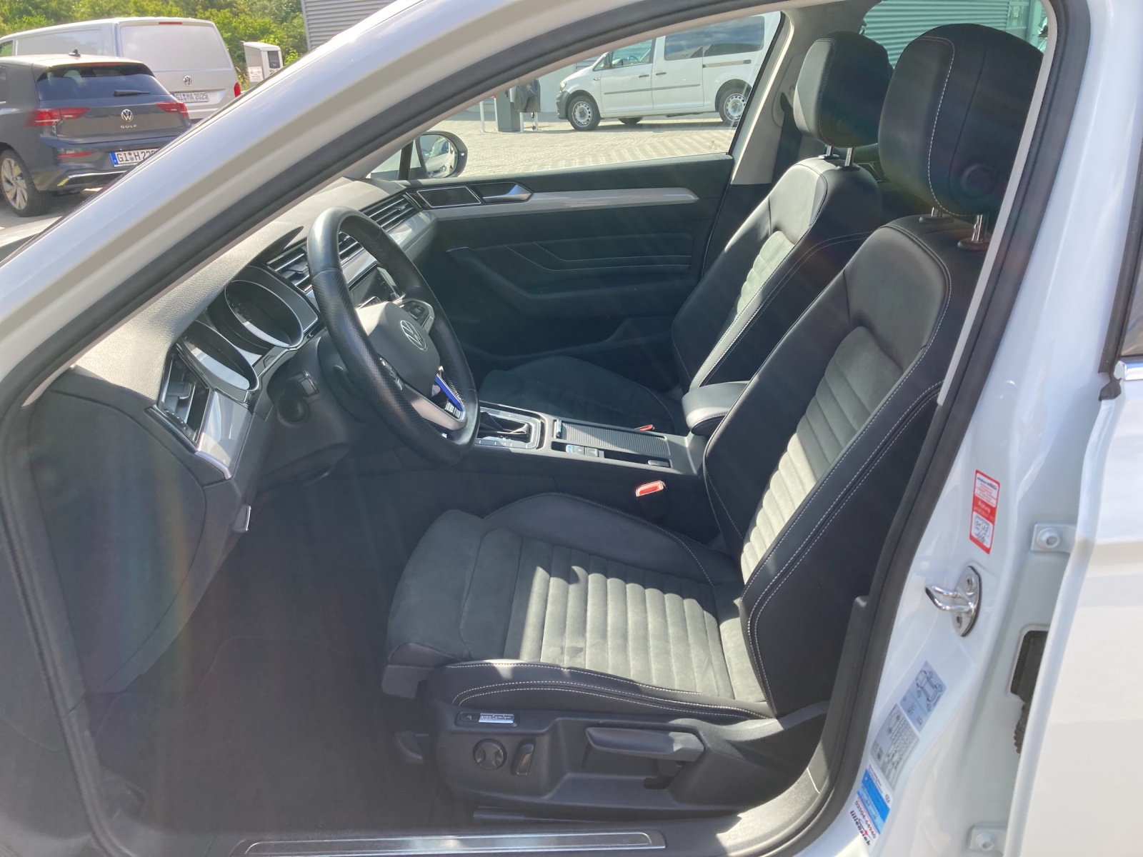 Passat Variant TSI Plug-In Hybrid DSG GTE LED TravelAssist Navi AHK