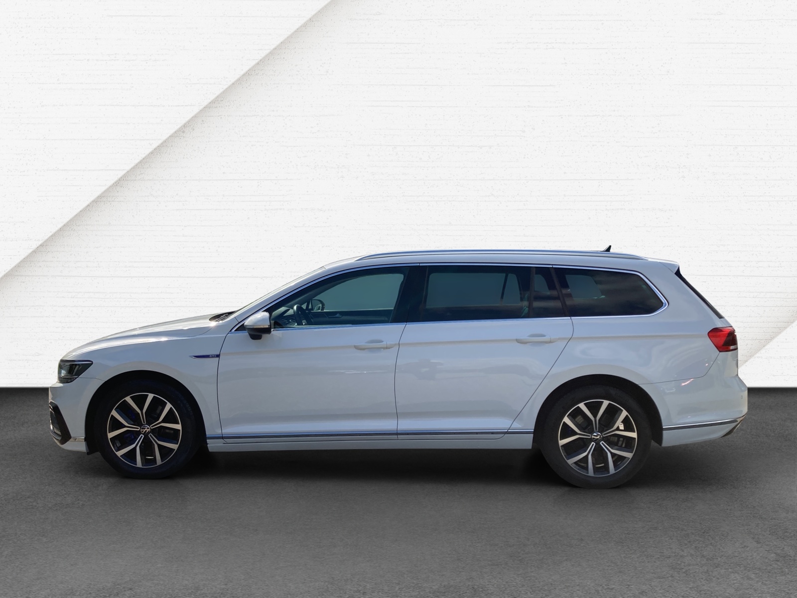 Passat Variant TSI Plug-In Hybrid DSG GTE LED TravelAssist Navi AHK