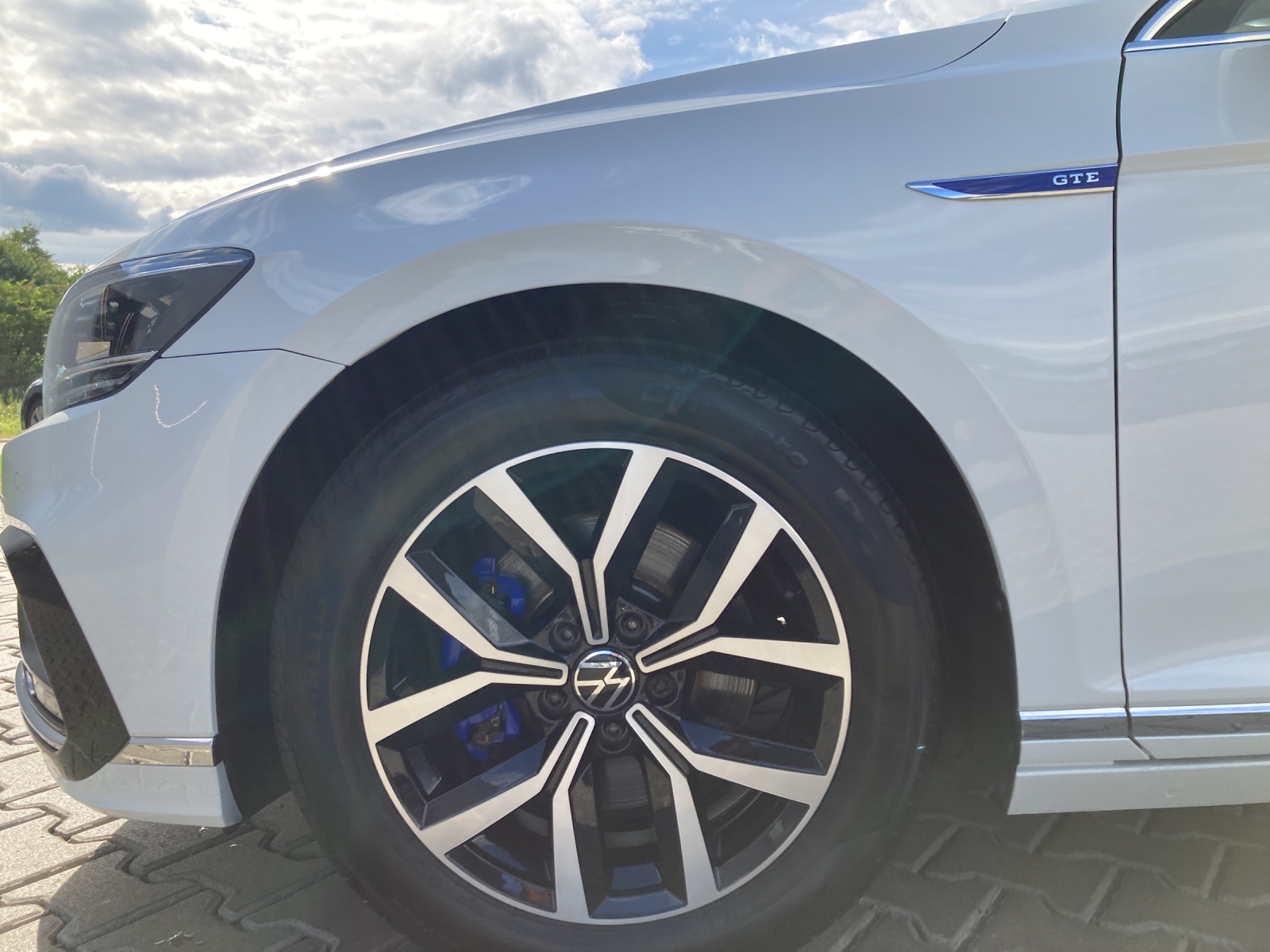 Passat Variant TSI Plug-In Hybrid DSG GTE LED TravelAssist Navi AHK