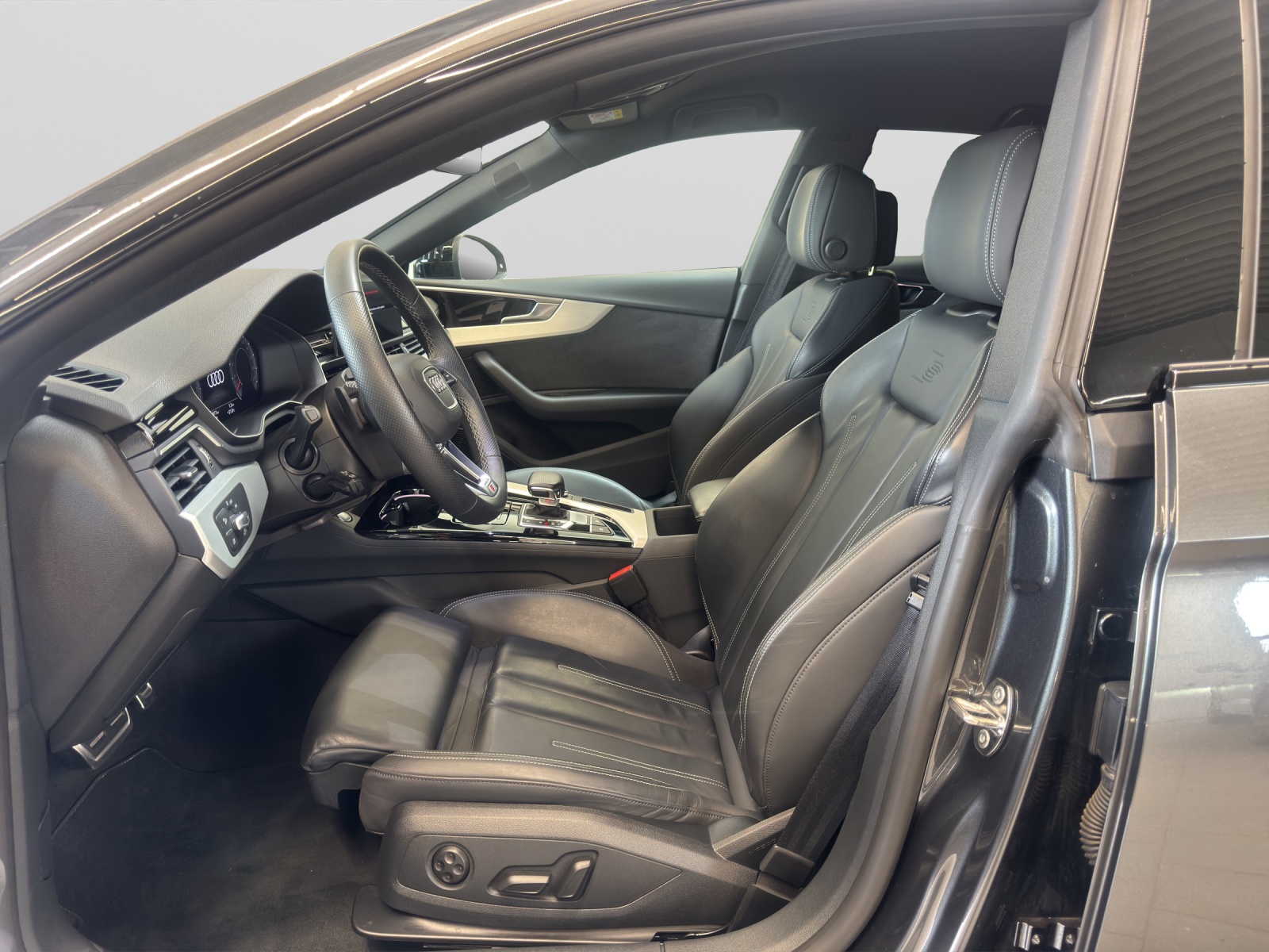 A5 Sportback 45 TFSI quattro S line competition plus B&O Matrix AHK