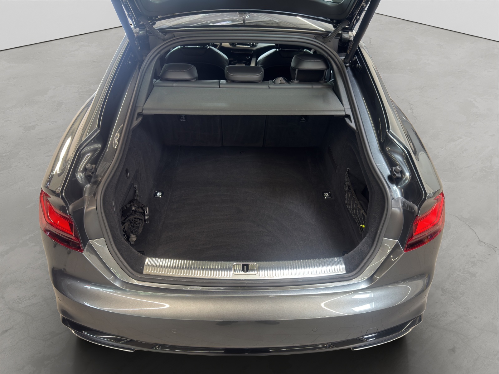 A5 Sportback 45 TFSI quattro S line competition plus B&O Matrix AHK