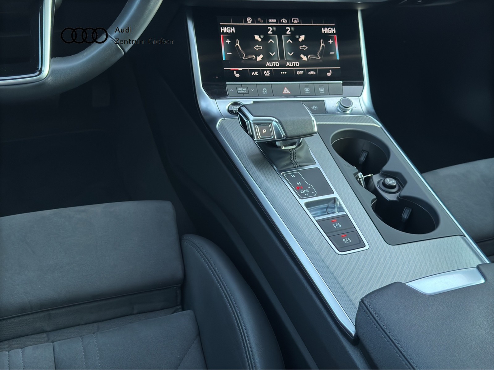 A6 Avant 45 TFSI quattro sport B&O Pano AHK 360°Kamera