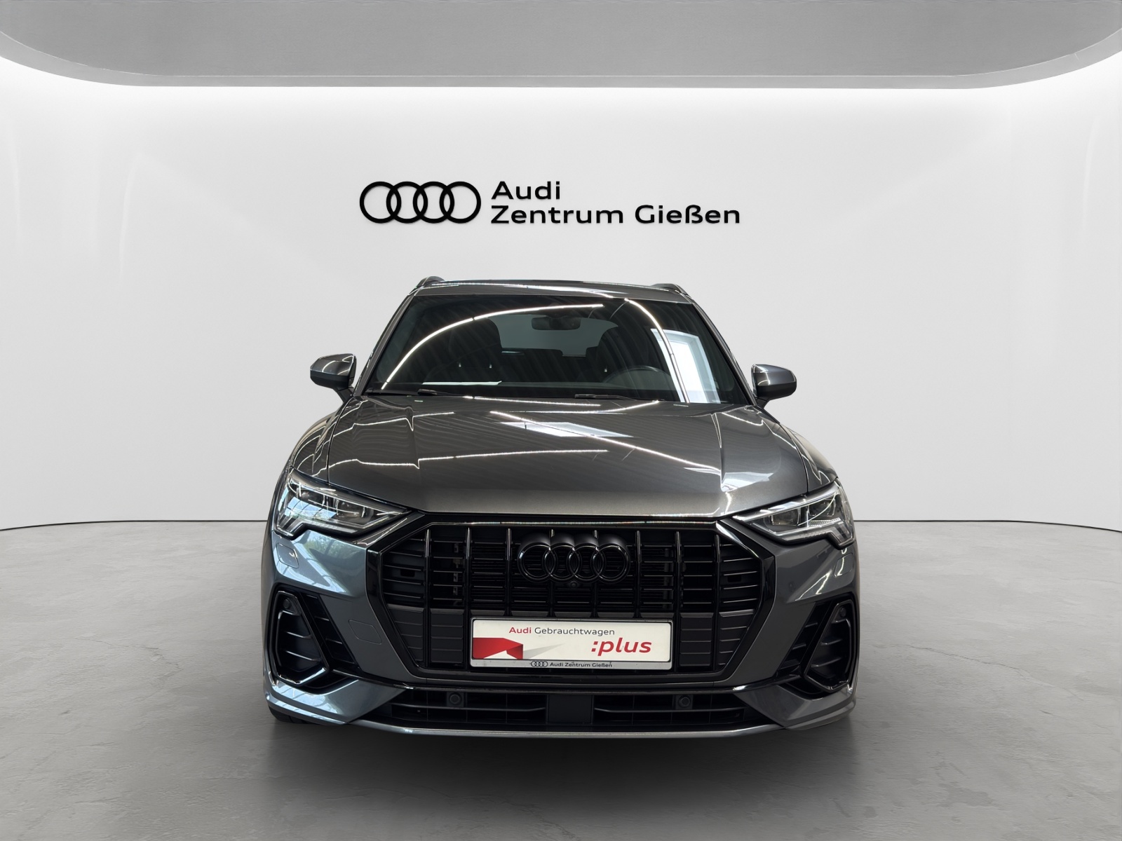 Q3 35 TFSI S line Black AHK Matrix-LED 360°Kamera
