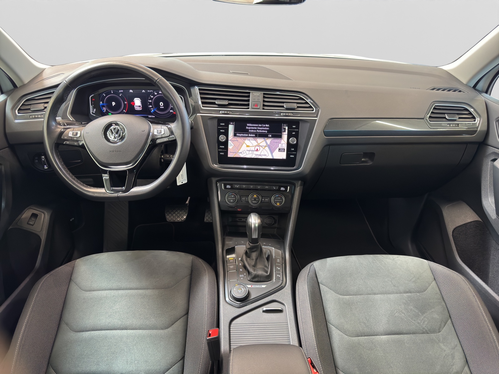 Tiguan TDI DSG 4Motion Highline R-line AHK ACC DCC Kamera Navi