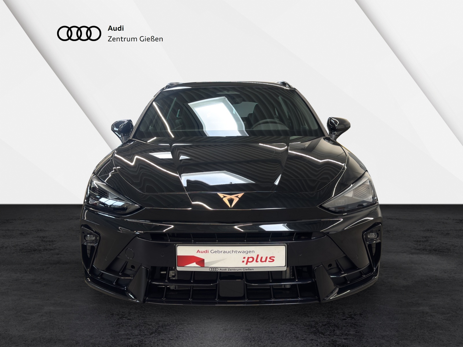 Leon Sportstourer 1.5 eTSI DSG EDGE AHK LED ACC Kamera