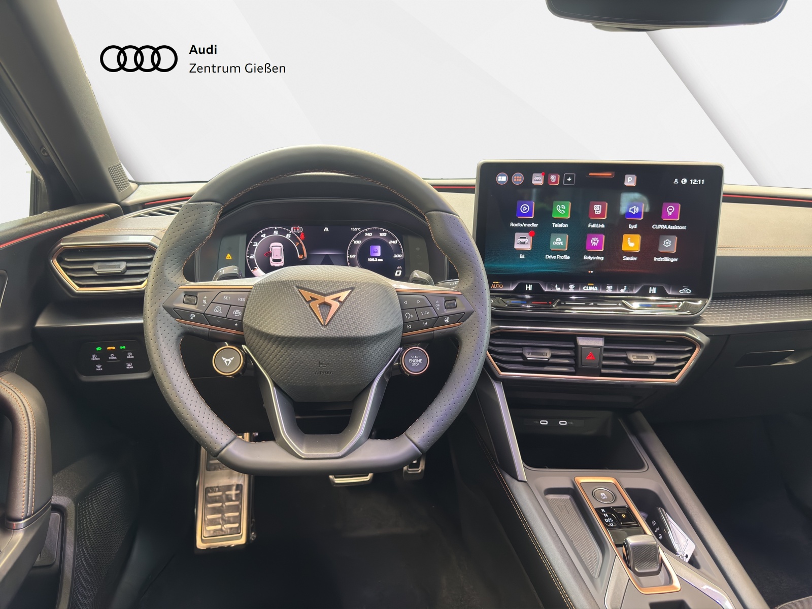 Leon Sportstourer 1.5 eTSI DSG EDGE AHK LED ACC Kamera