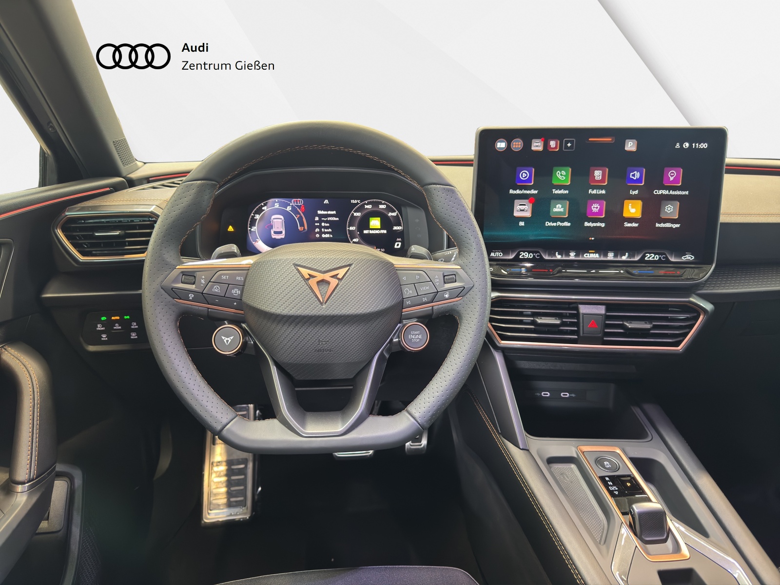 Leon Sportstourer 1.5 eTSI DSG EDGE AHK LED ACC Kamera