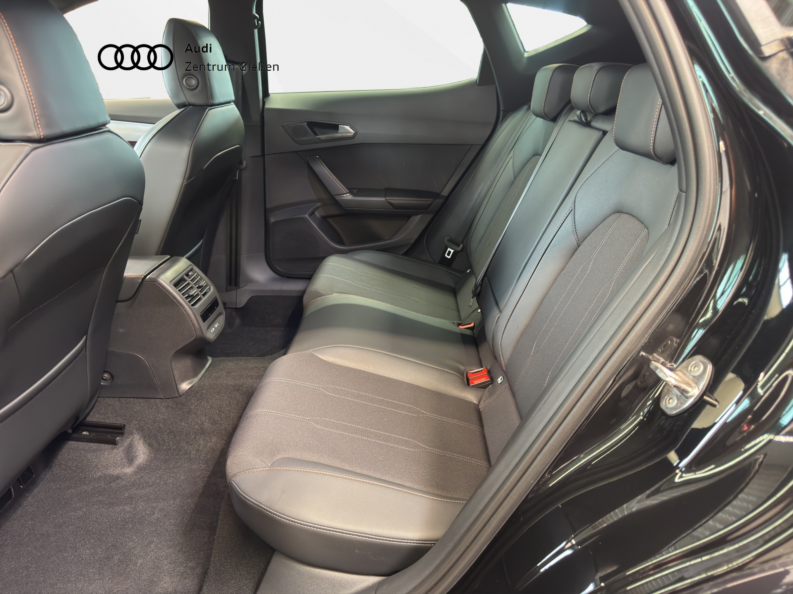 Formentor 1.5 eTSI DSG EDGE AHK ACC LED Kamera