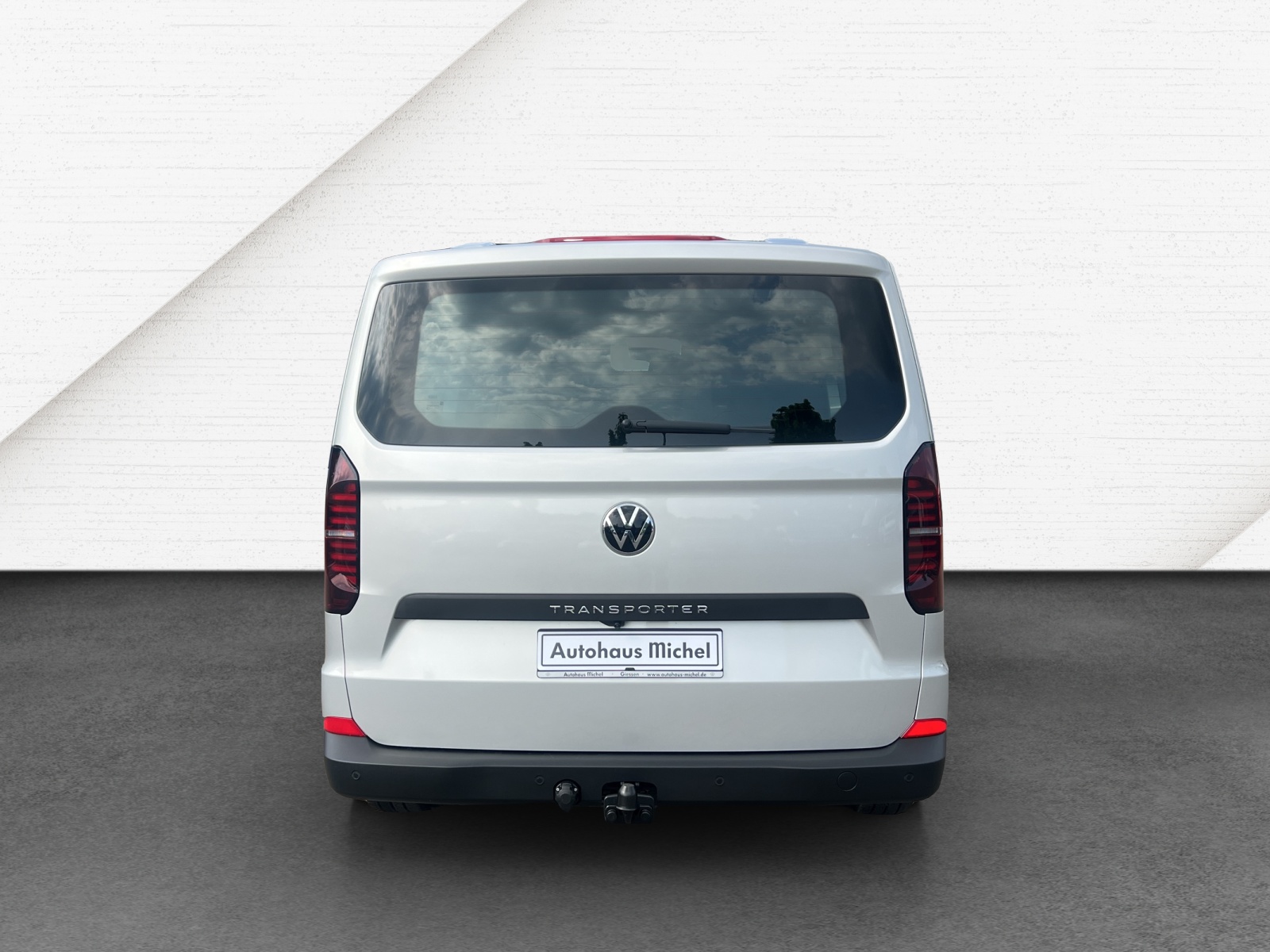 T7 Transporter Kasten 2,0 l TDI LR Klima AHK Navi Exterier Paket