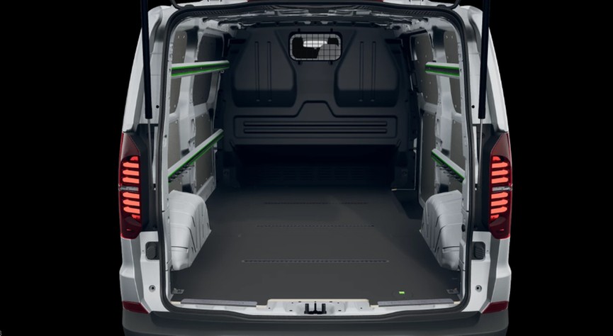 T7 Transporter Kasten 2,0 l TDI Klima AHK Navi LED