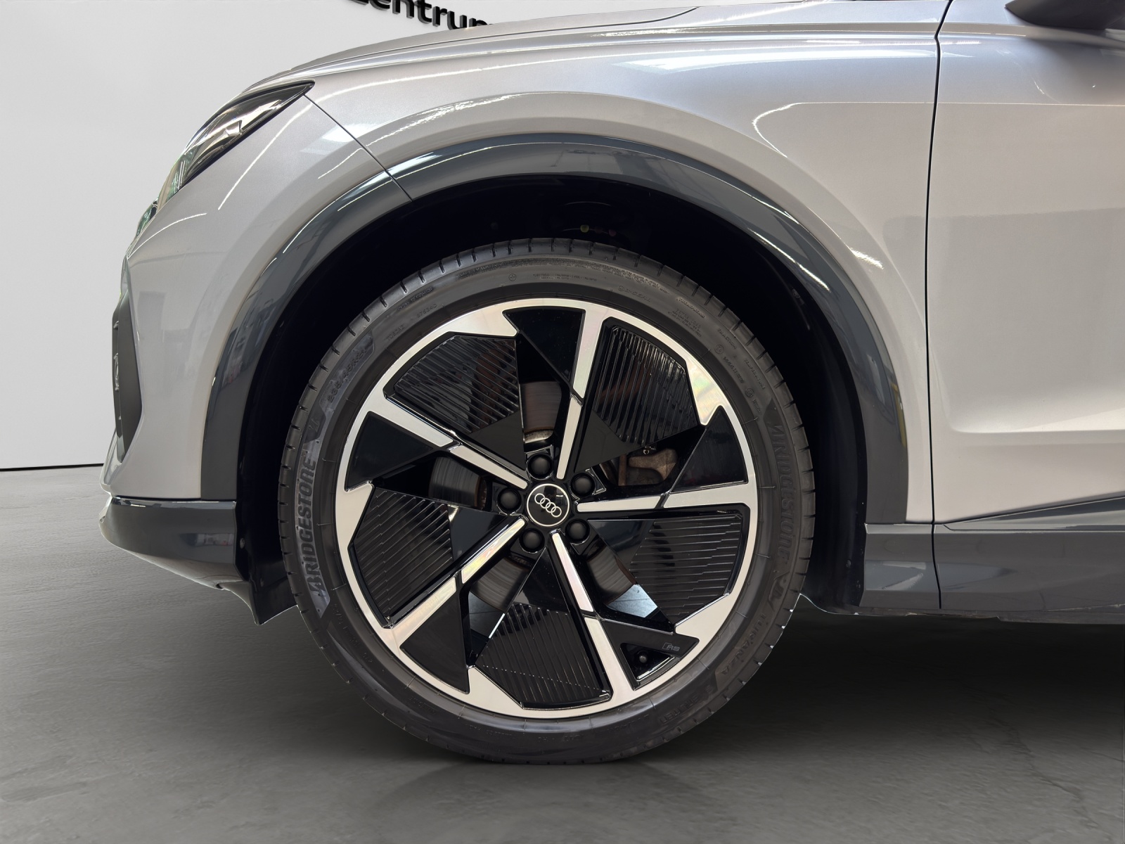 Q4 e-tron Sportback 50 quattro SONOS LED Navi Kamera
