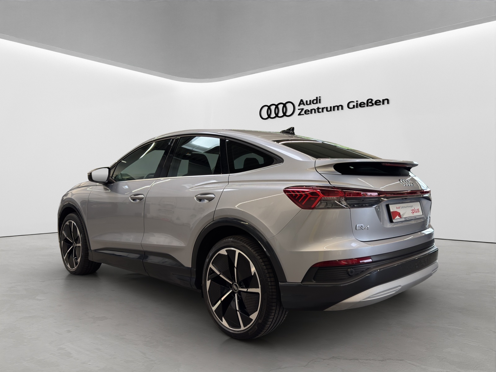 Q4 e-tron Sportback 50 quattro SONOS LED Navi Kamera