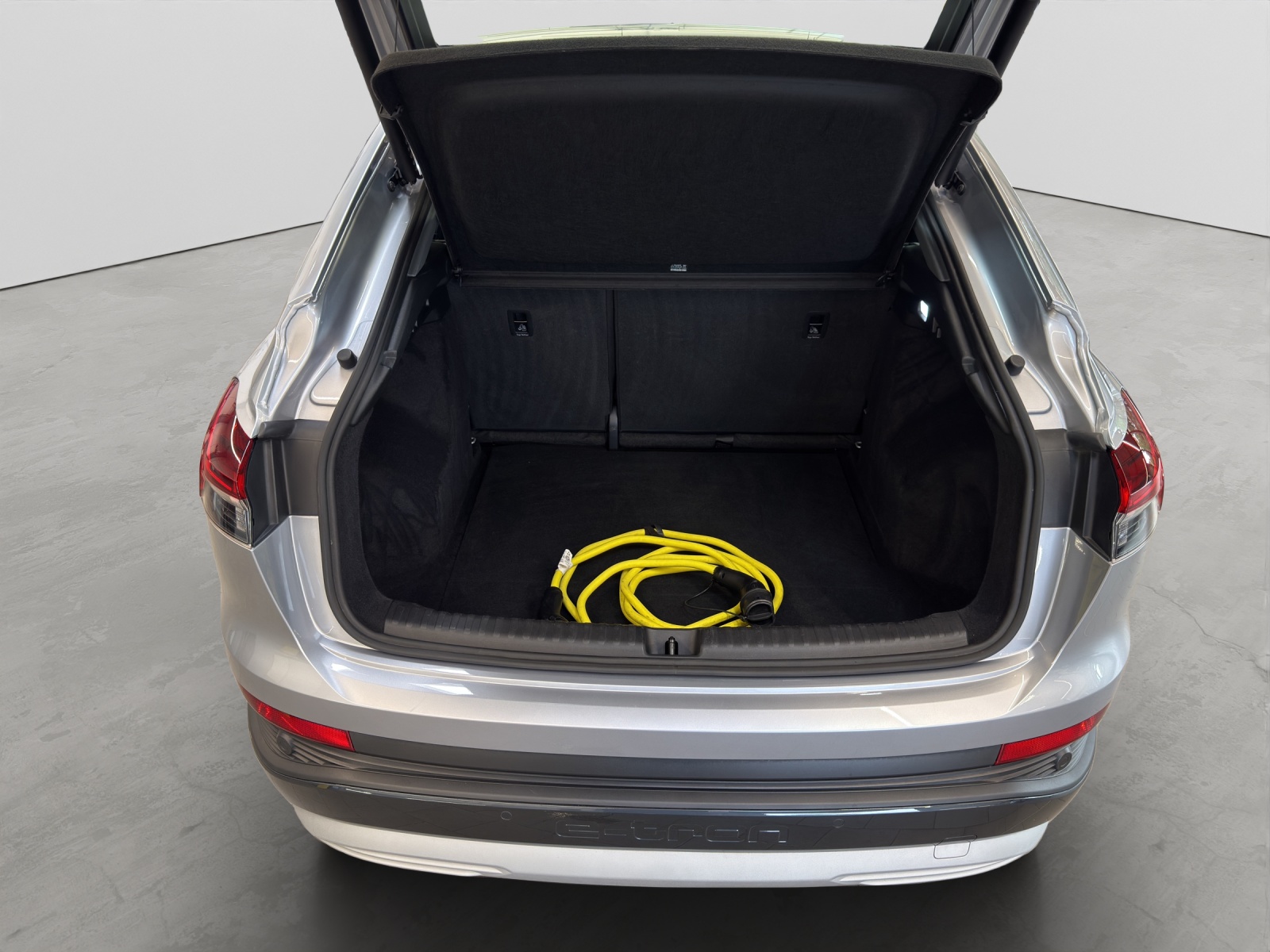 Q4 e-tron Sportback 50 quattro SONOS LED Navi Kamera