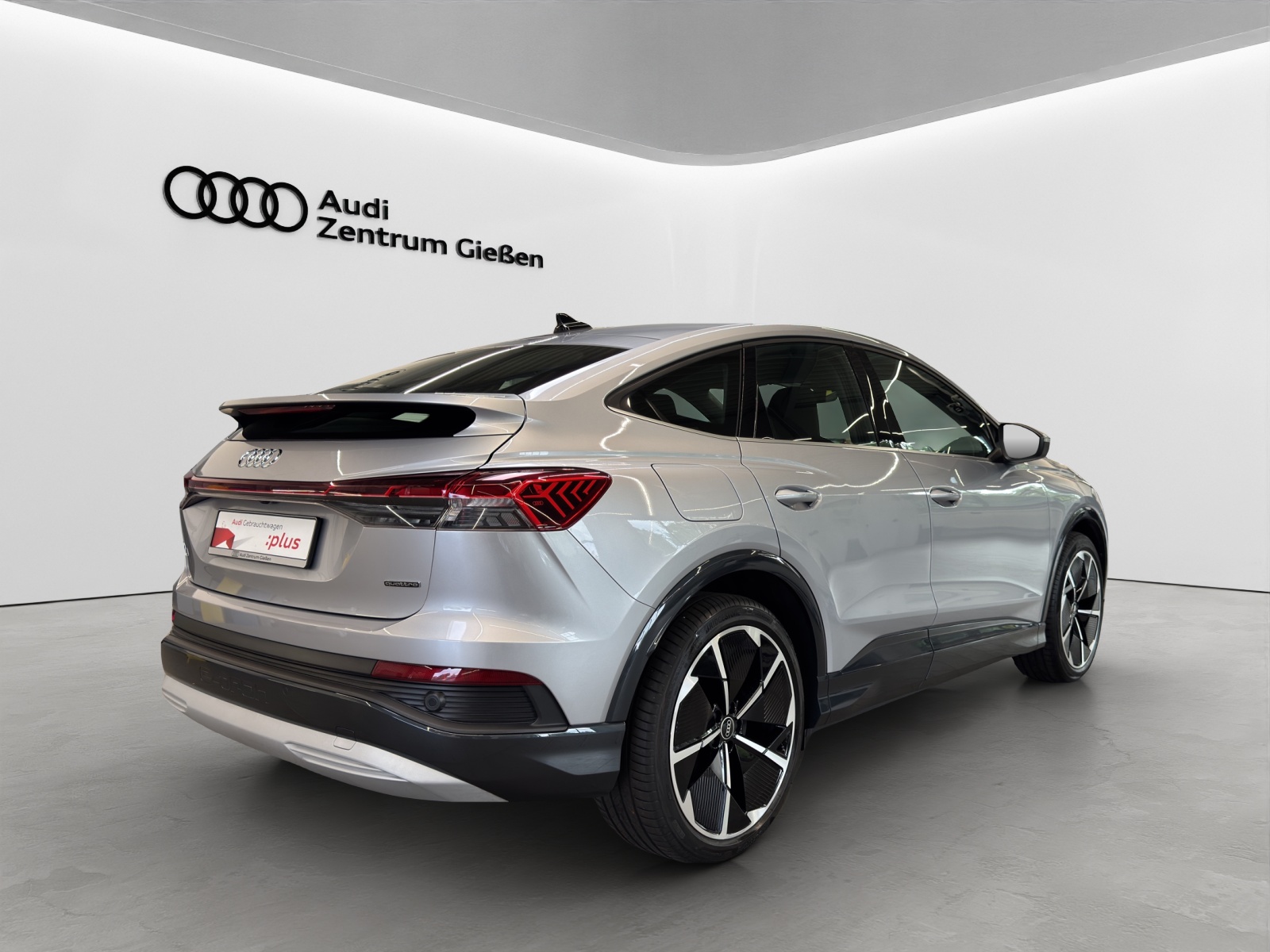 Q4 e-tron Sportback 50 quattro SONOS LED Navi Kamera