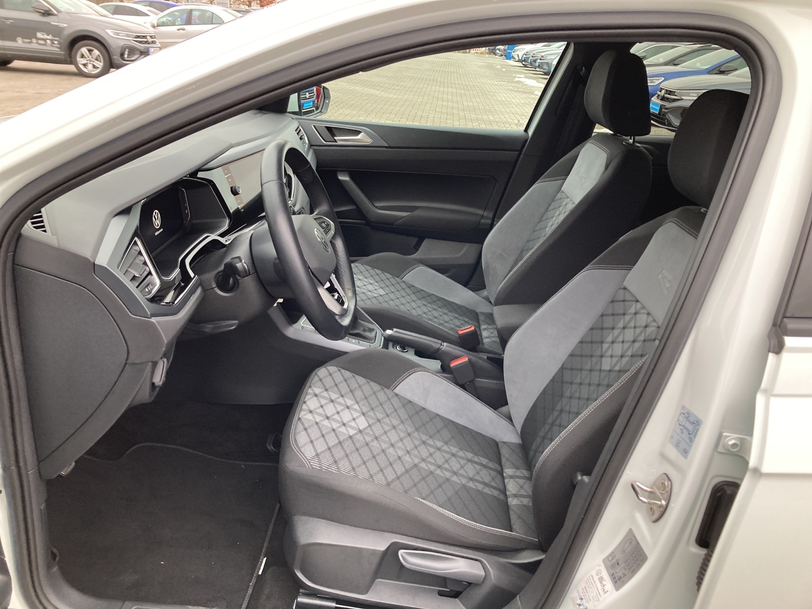 Polo TSI R-Line IQ-Light 17Zoll-Alu