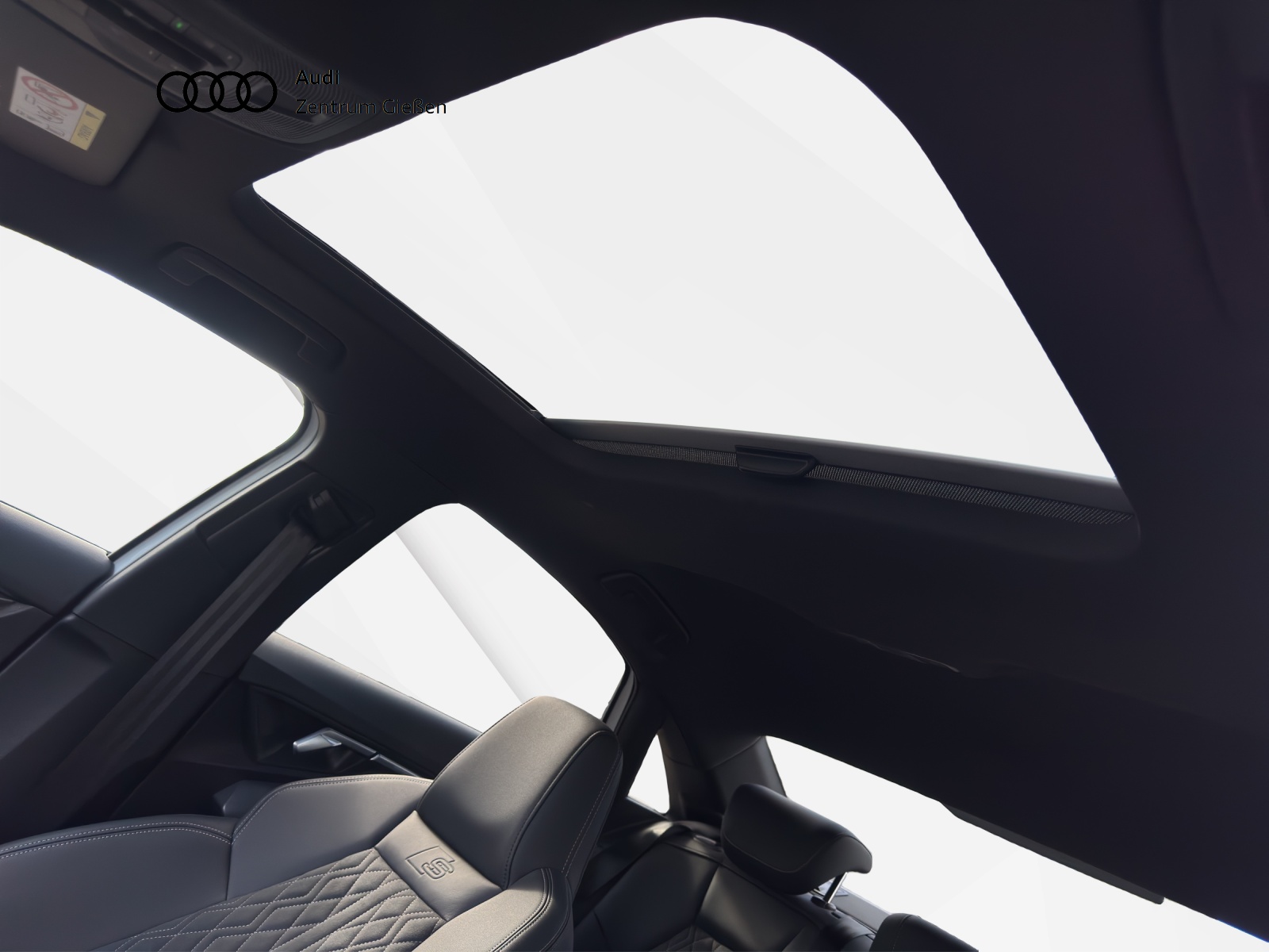 A3 Limousine 35 TFSI S line Black HuD PANO MATRIX SONOS Businesspaket