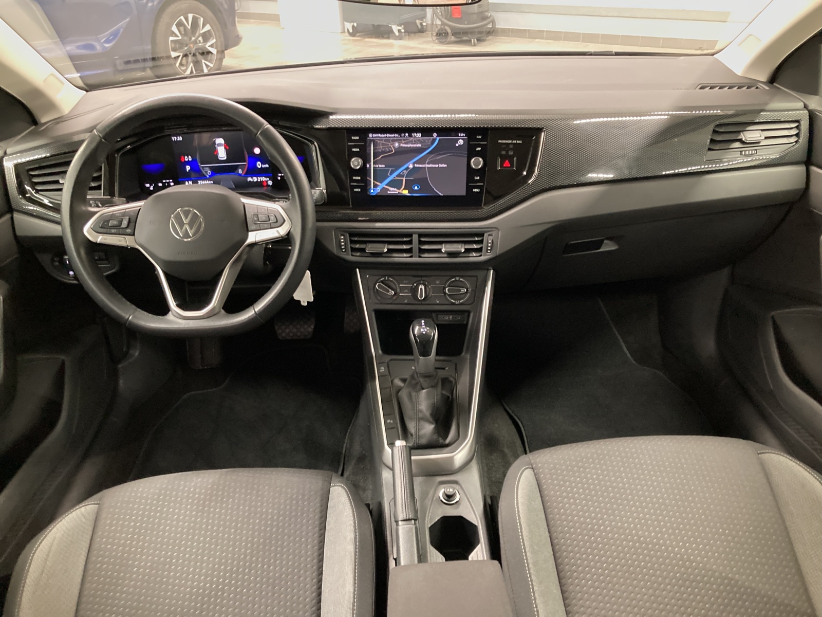 Polo TSI DSG Life LED Navi Sitzheizung