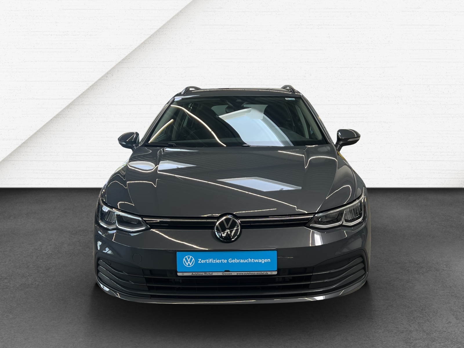Golf VIII Variant 2.0 TDI Life LED TravelAssist Navi Rückkamera