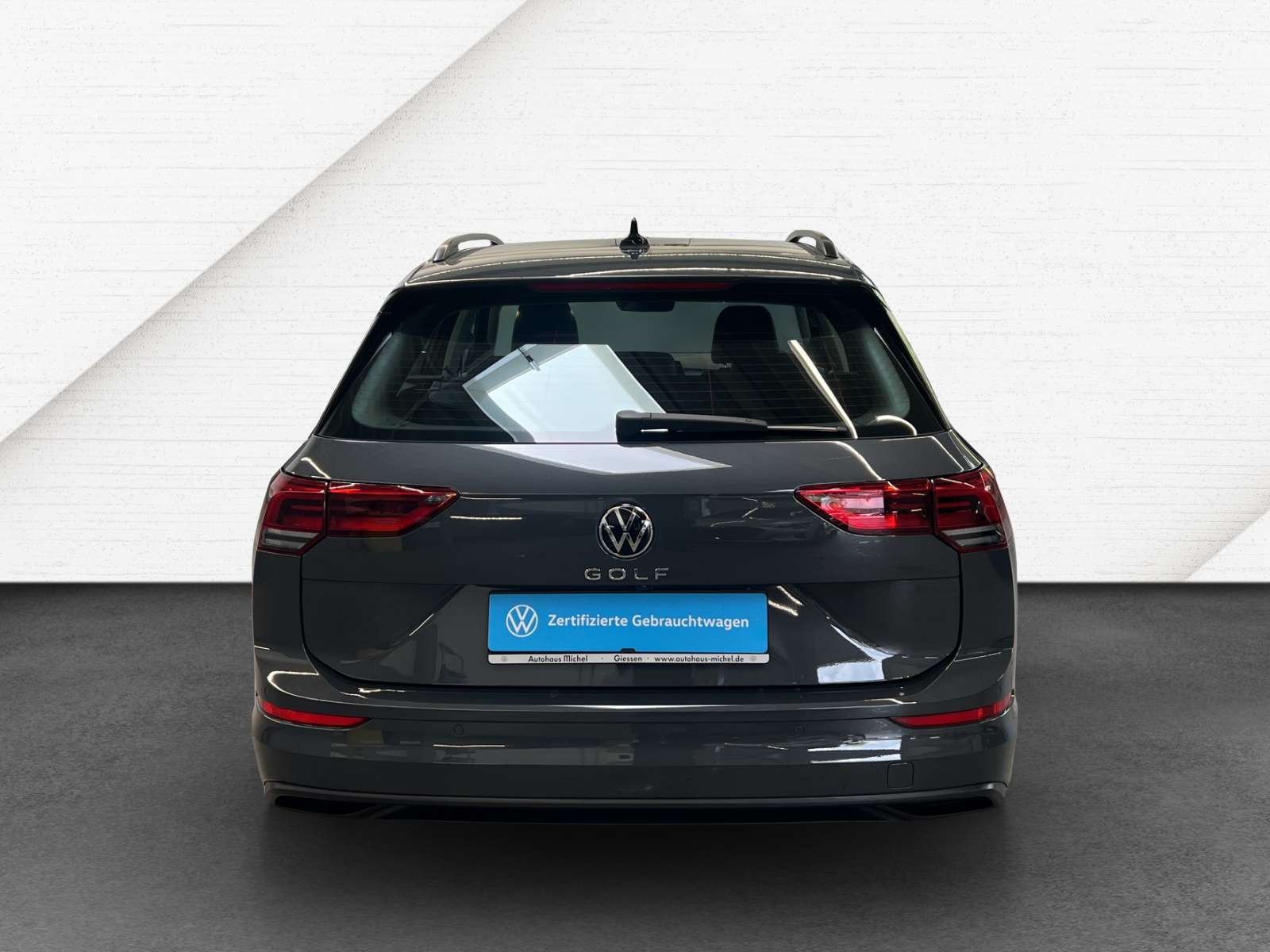 Golf VIII Variant 2.0 TDI Life LED TravelAssist Navi Rückkamera