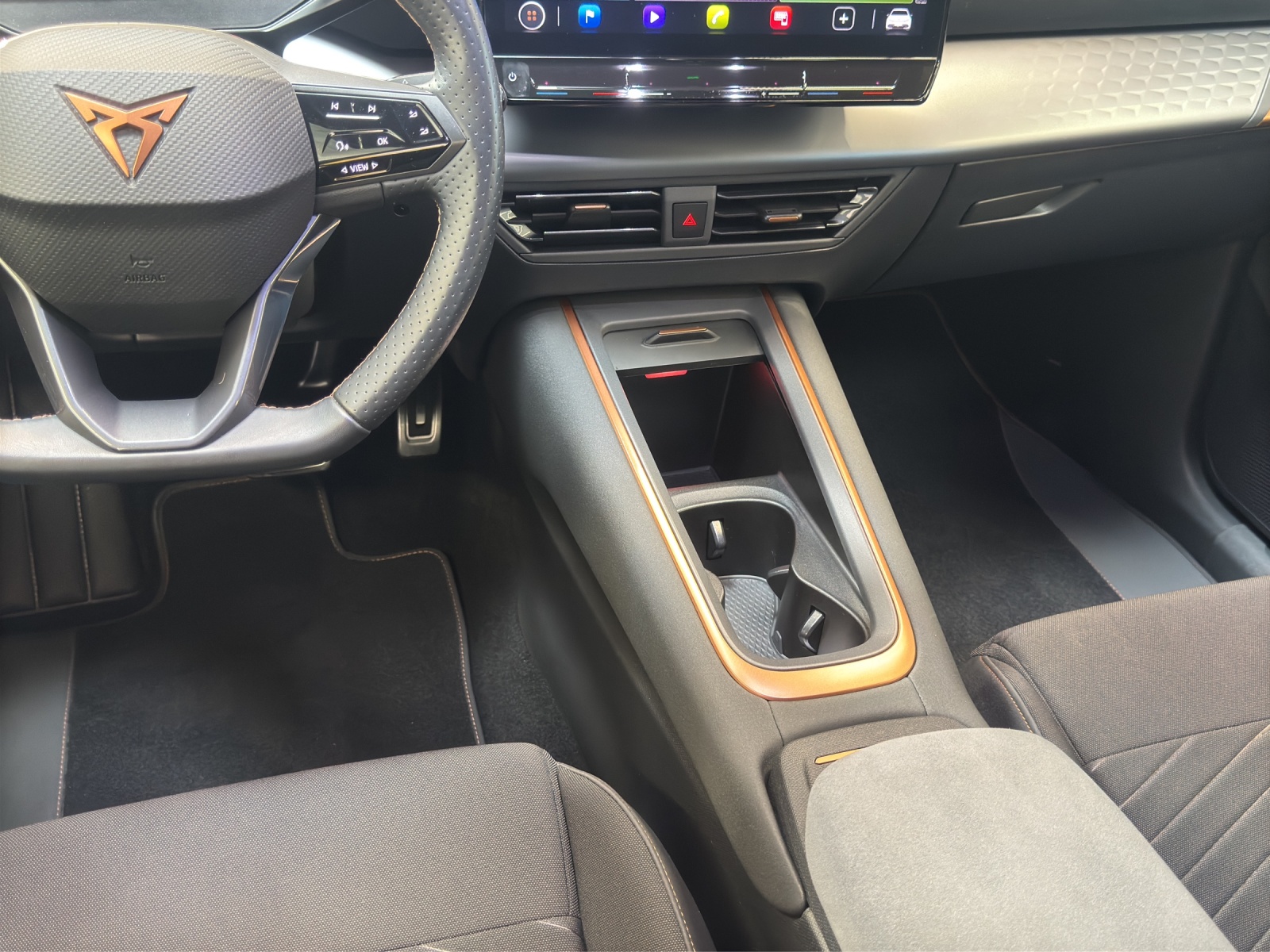 Cupra Born 150 kW SmartLink LED