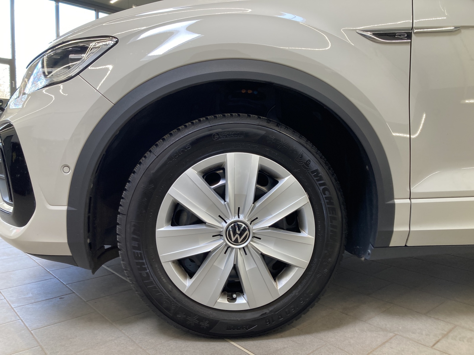 T-Roc TSI DSG R-Line LED-Plus ACC Navi