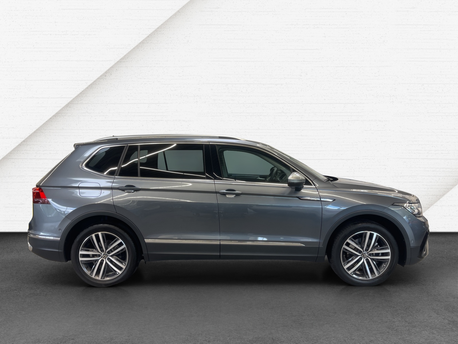 Tiguan Allspace 2.0 TDI DSG 4M Elegance IQ-Light Navi Alu-19Zoll TravelAssist
