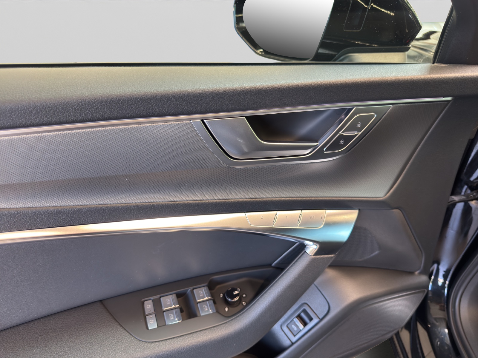 A6 Limousine 40 TDI quattro sport Black LED Navi Assistenzpaket Tour