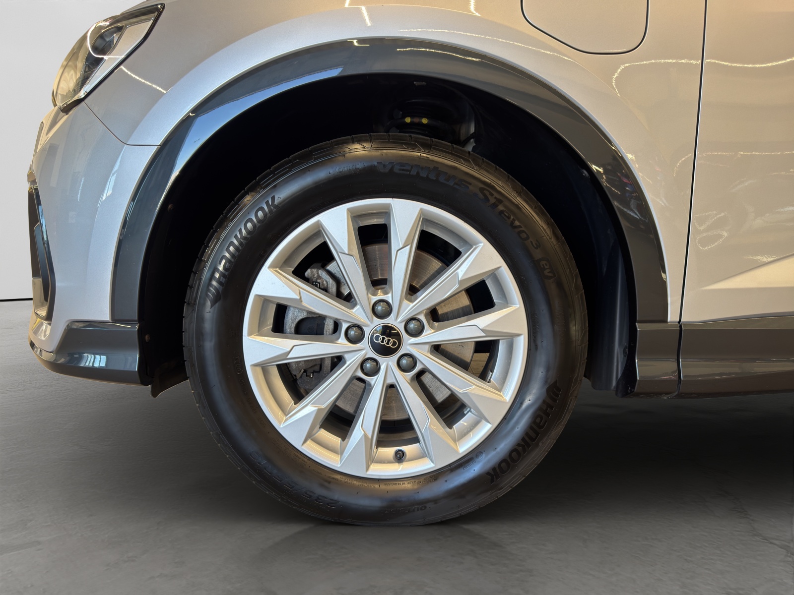 Q3 Sportback 45 TFSI e basis AHK Navi LED Kamera