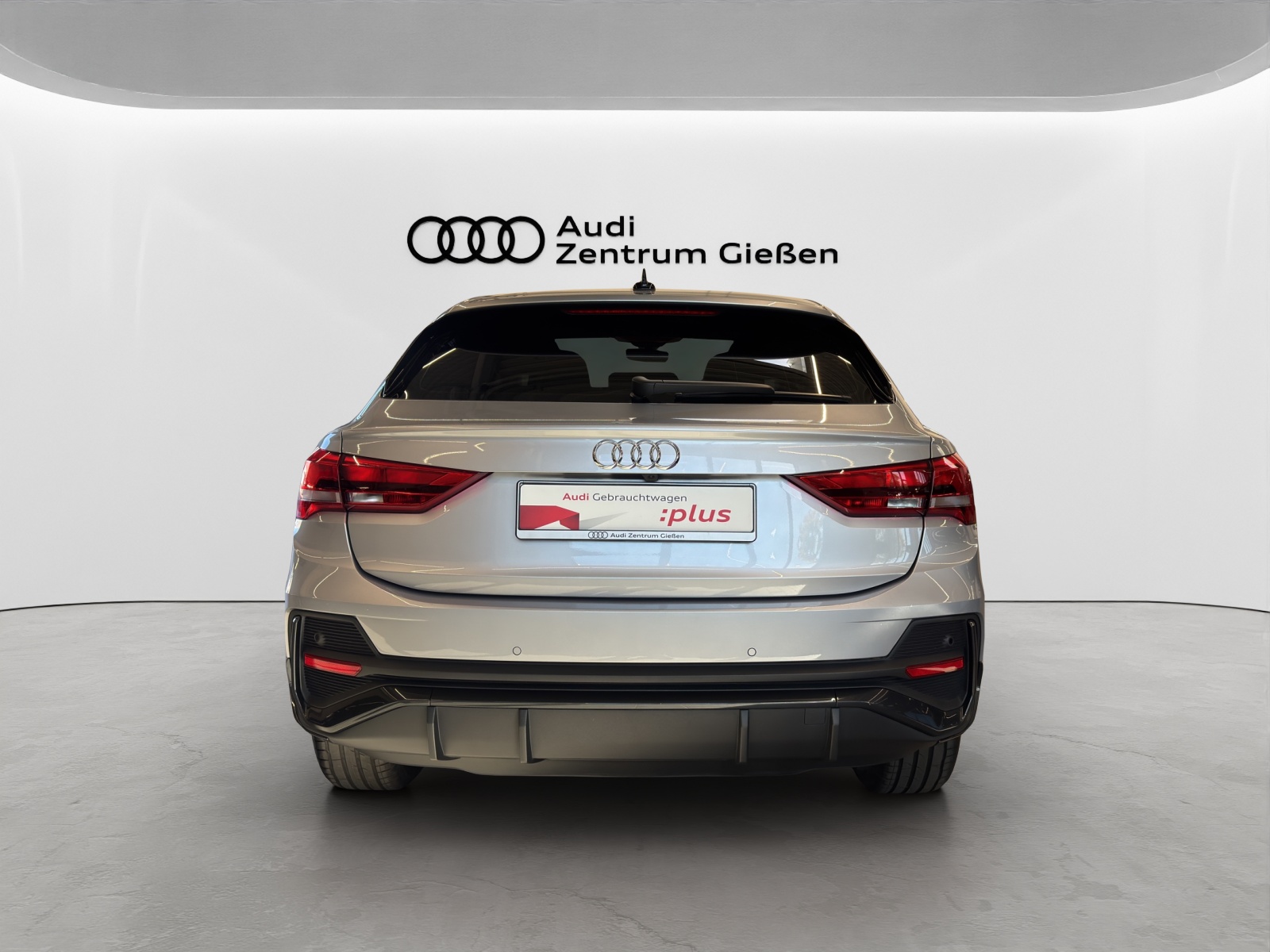 Q3 Sportback 45 TFSI e basis AHK Navi LED Kamera