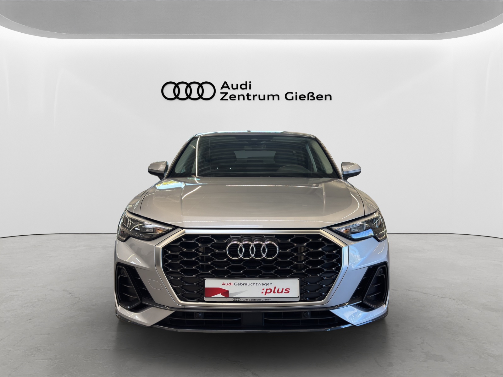 Q3 Sportback 45 TFSI e basis AHK Navi LED Kamera