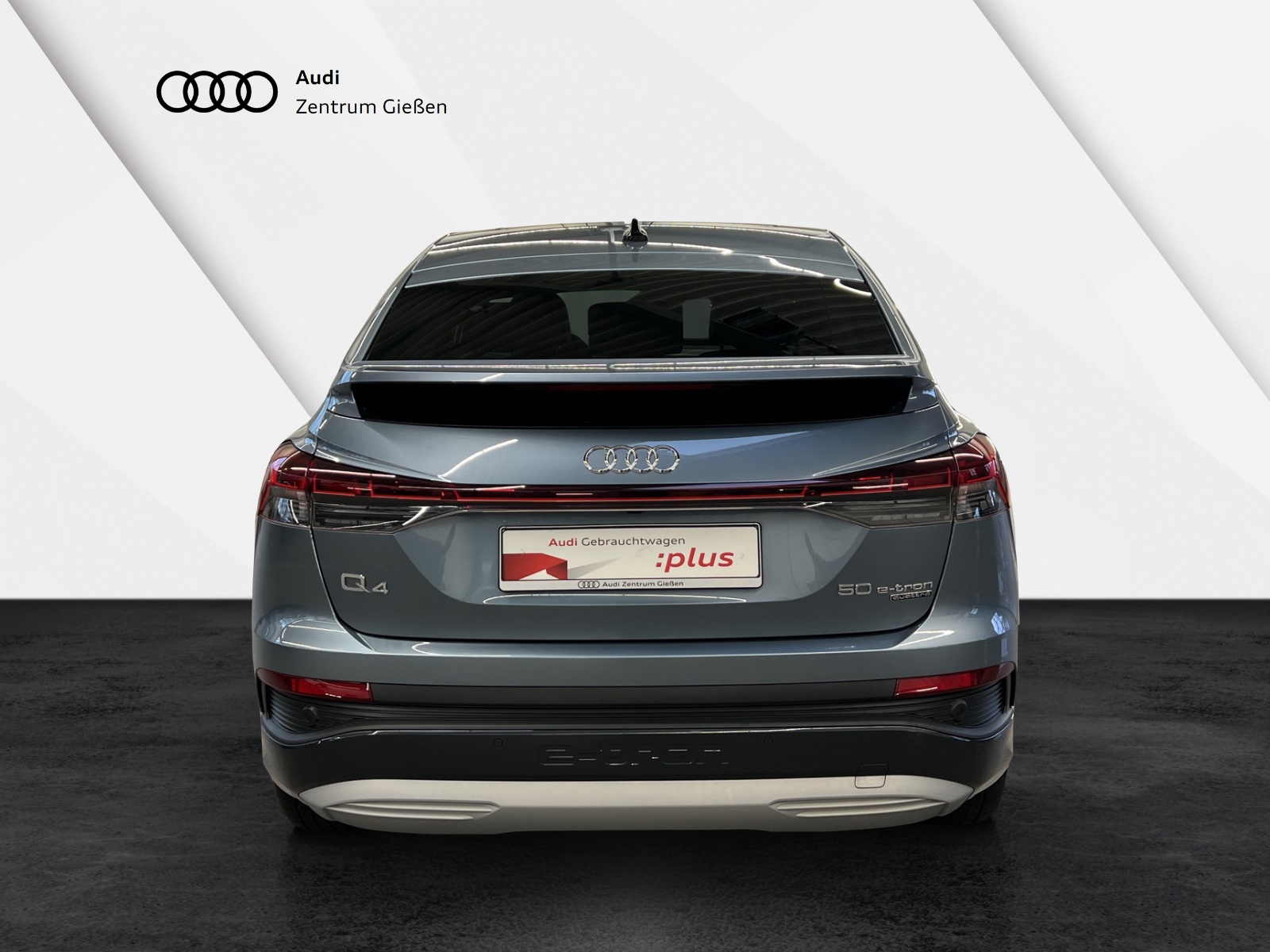 Q4 e-tron Sportback 50 quattro PANO SONOS MMI Navi