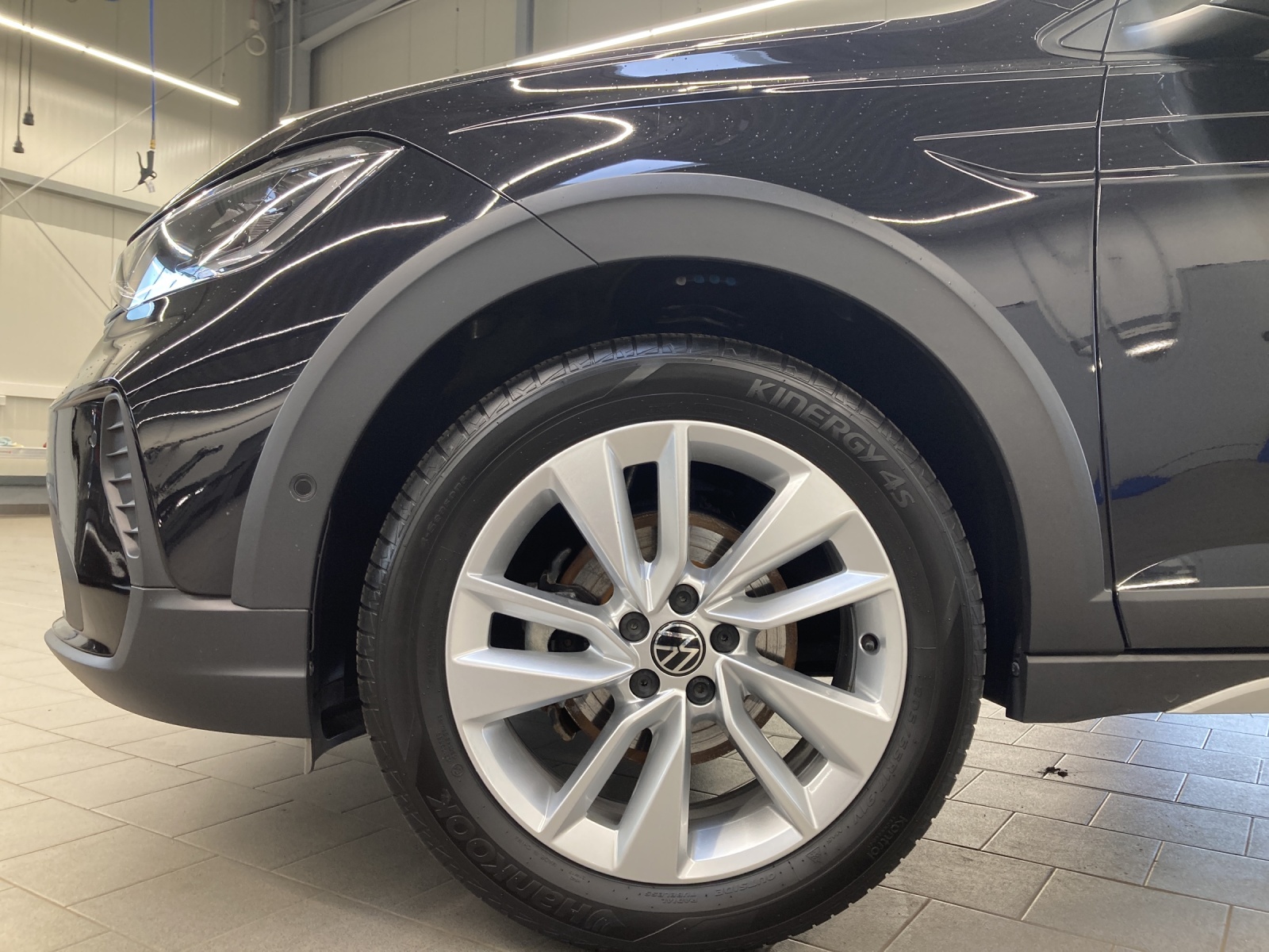 Taigo TSI DSG Goal LED Travel Assist Navi Alu-17Zoll