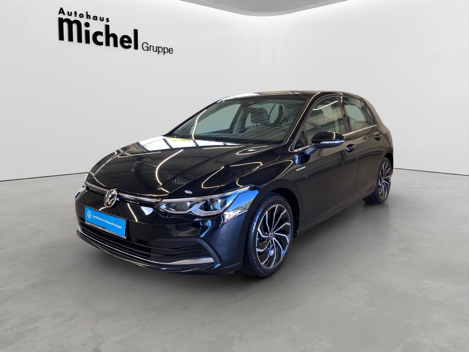 Golf 8 eTSI DSG Style IQ-Light Navi AHK Kamera