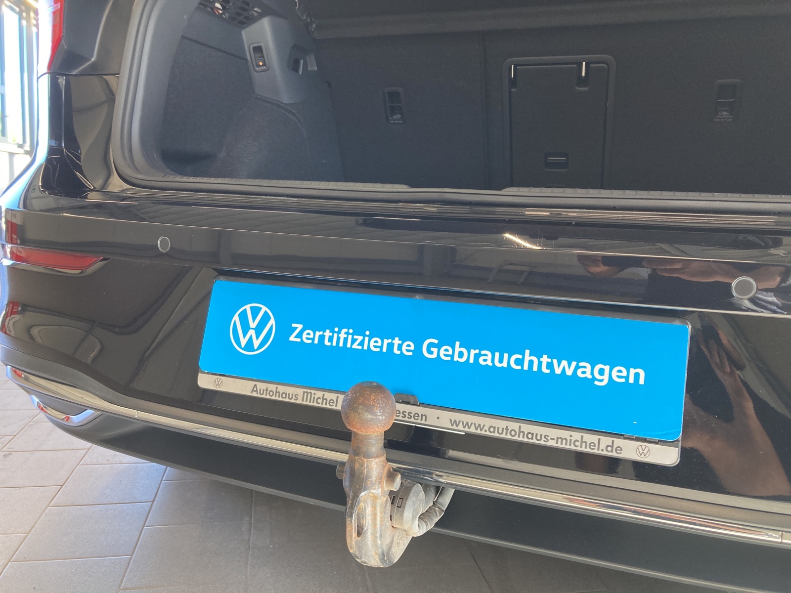Golf 8 eTSI DSG Style IQ-Light Navi AHK Kamera