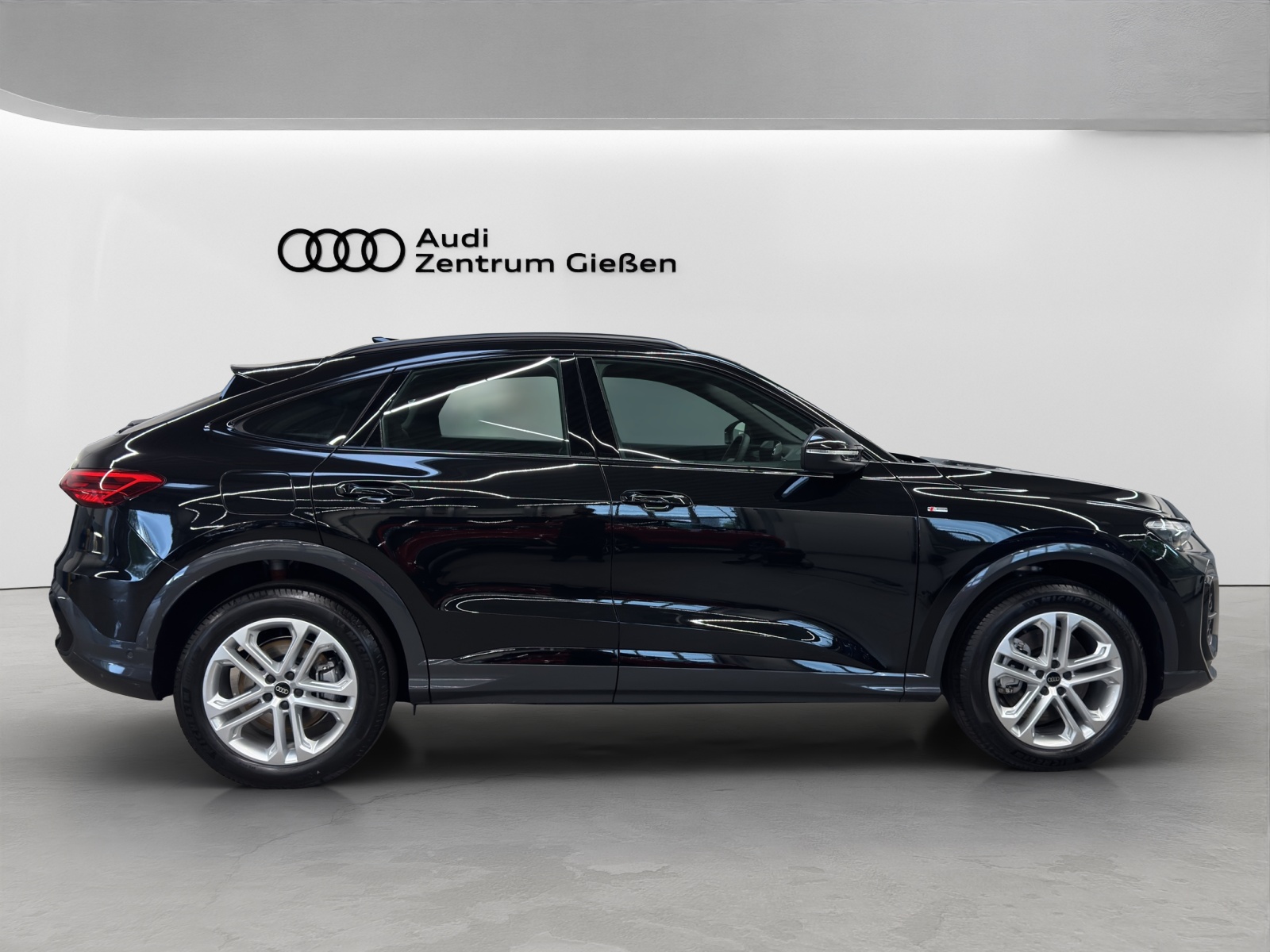 Q5 Sportback TDI quattro S line Black AHK Kamera Navi