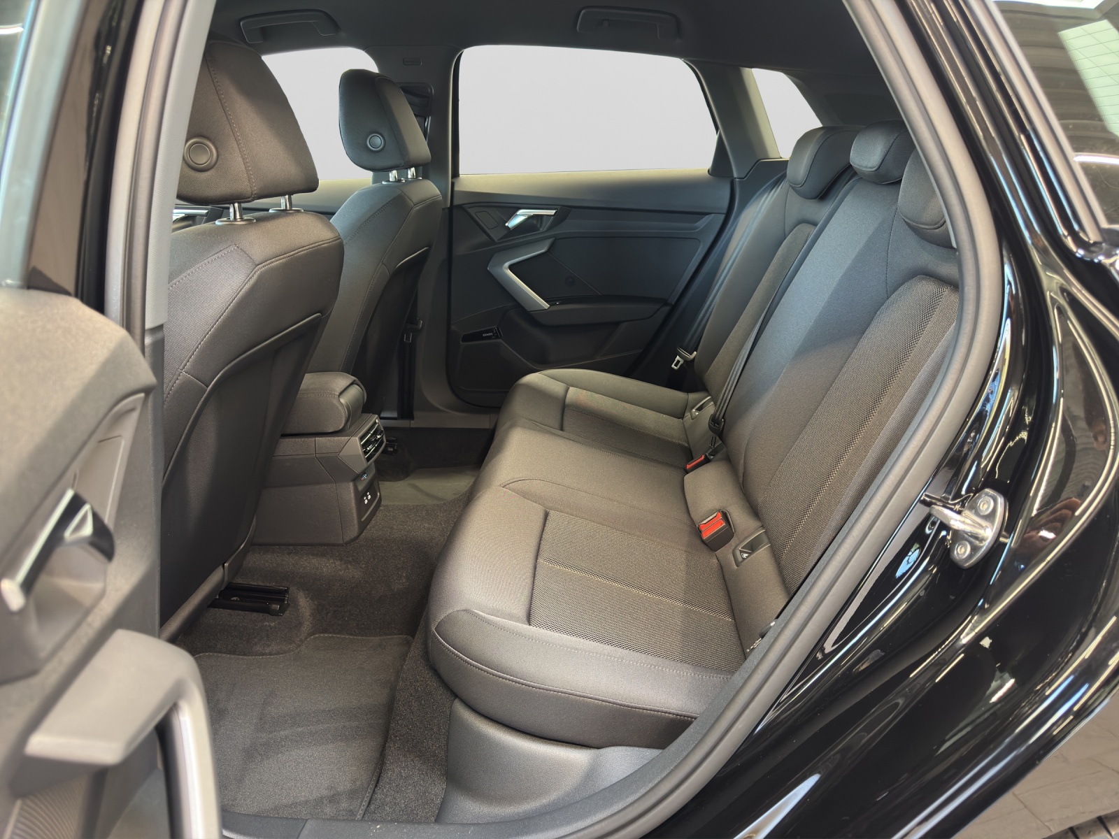 A3 Sportback 35 TFSI advanced HUD SONOS NAVI LED