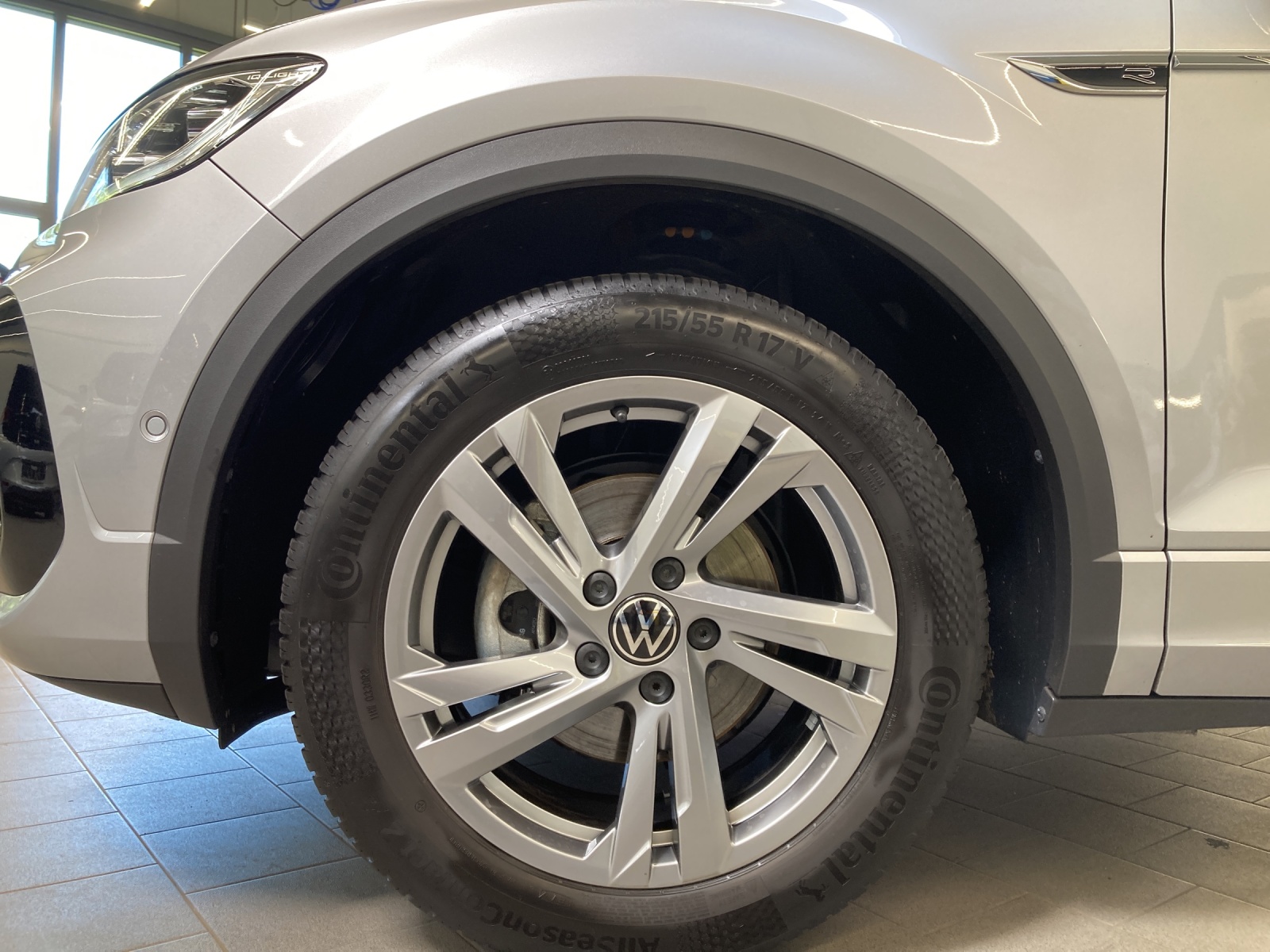 T-Roc TSI DSG R-Line LED-Plus ACC Navi AHK Kamera