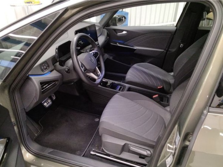 ID.3 Pro 150 kW/58kWh Wärmepumpe IQ-Light Kamera